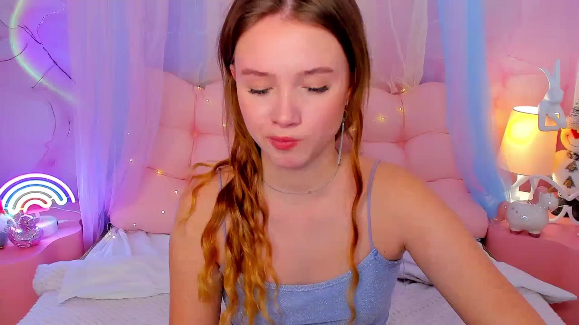 Gallery image thumbnail from Beatrizz's myfreecams stream on, 12/24/2025, 07:20 image 9 of 20