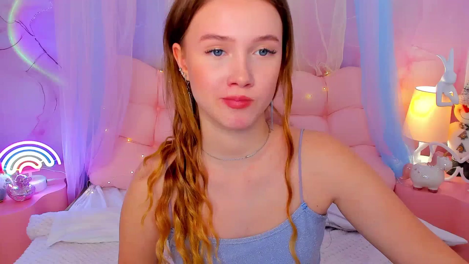 Gallery image thumbnail from Beatrizz's myfreecams stream on, 12/24/2025, 07:20 image 7 of 20