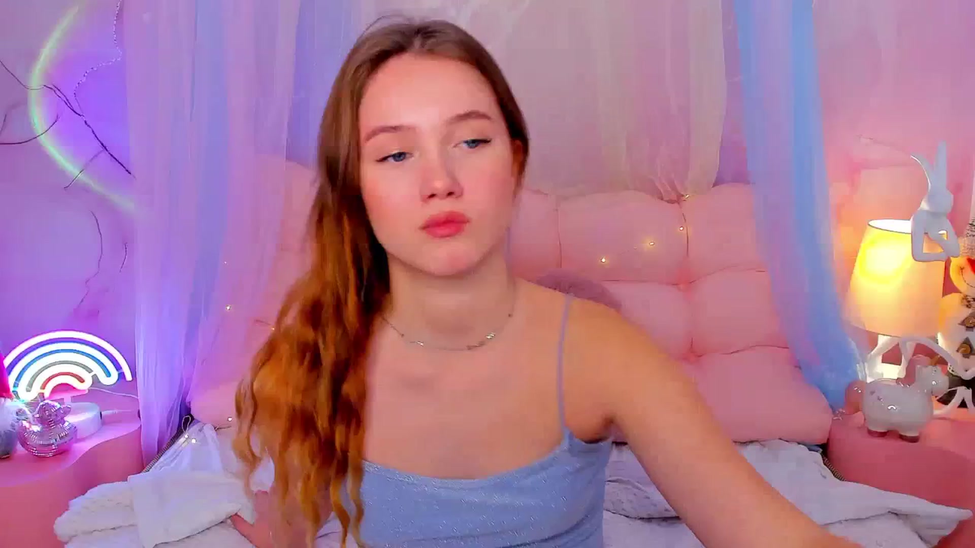 Gallery image thumbnail from Beatrizz's myfreecams stream on, 12/24/2025, 09:14 image 16 of 20
