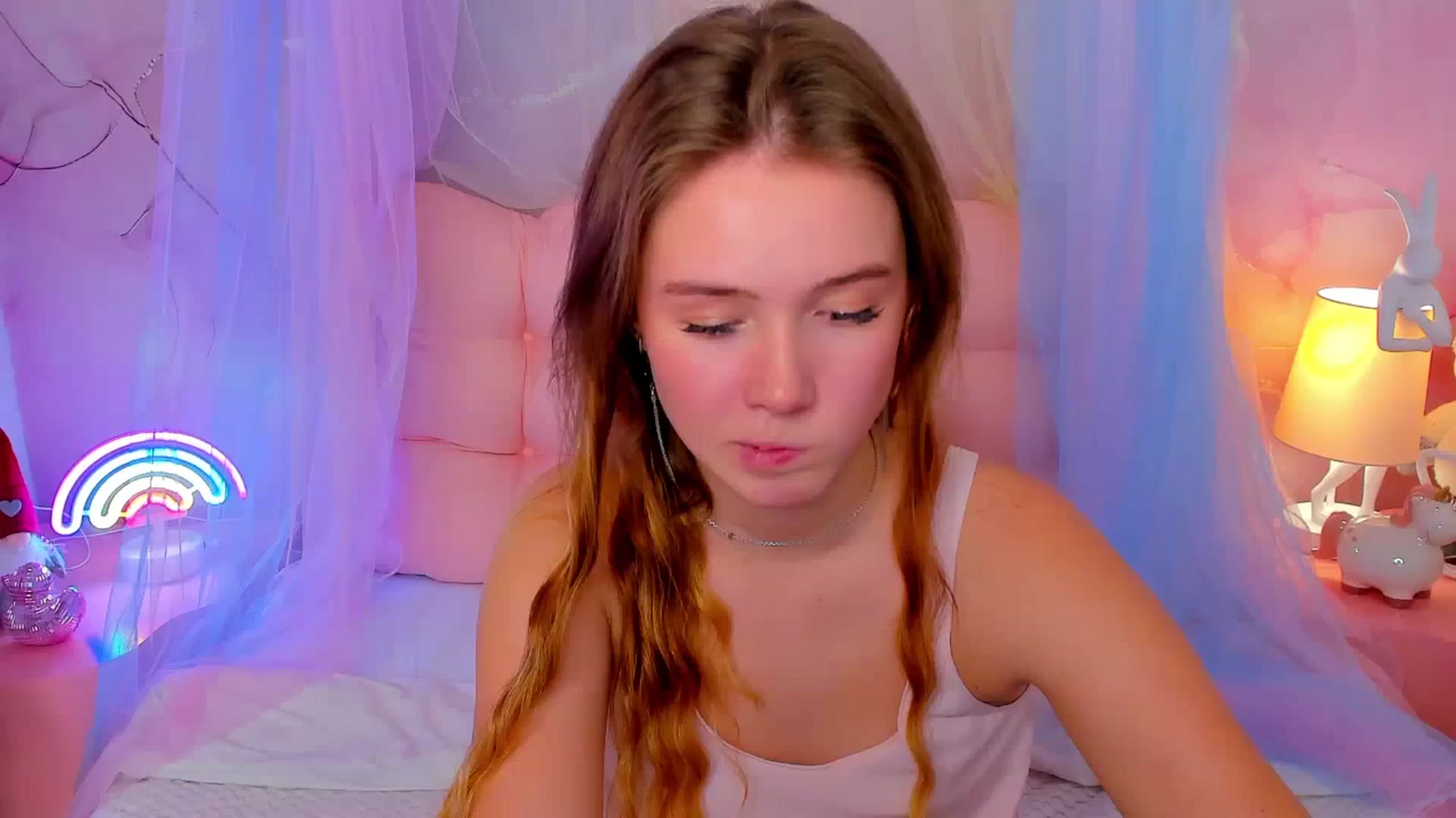 Gallery image thumbnail from Beatrizz's myfreecams stream on, 12/25/2025, 16:49 image 5 of 20
