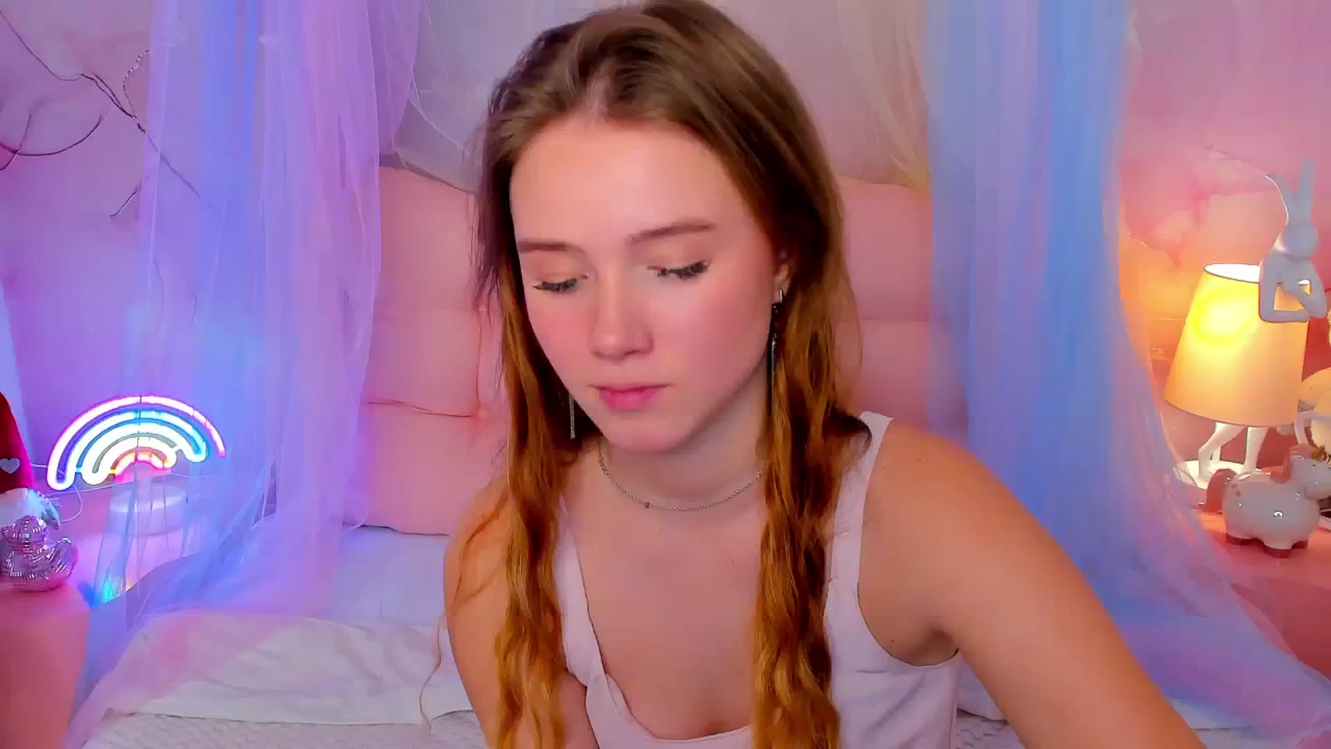 Gallery image thumbnail from Beatrizz's myfreecams stream on, 12/25/2025, 16:49 image 3 of 20