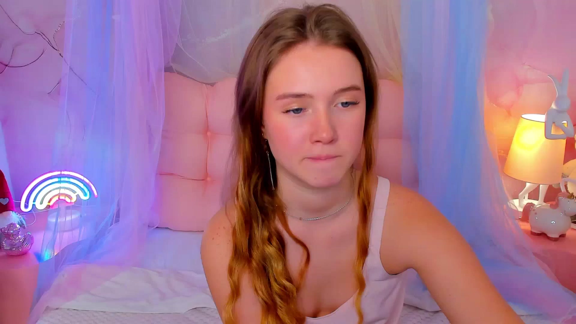 Gallery image thumbnail from Beatrizz's myfreecams stream on, 12/25/2025, 16:49 image 10 of 20