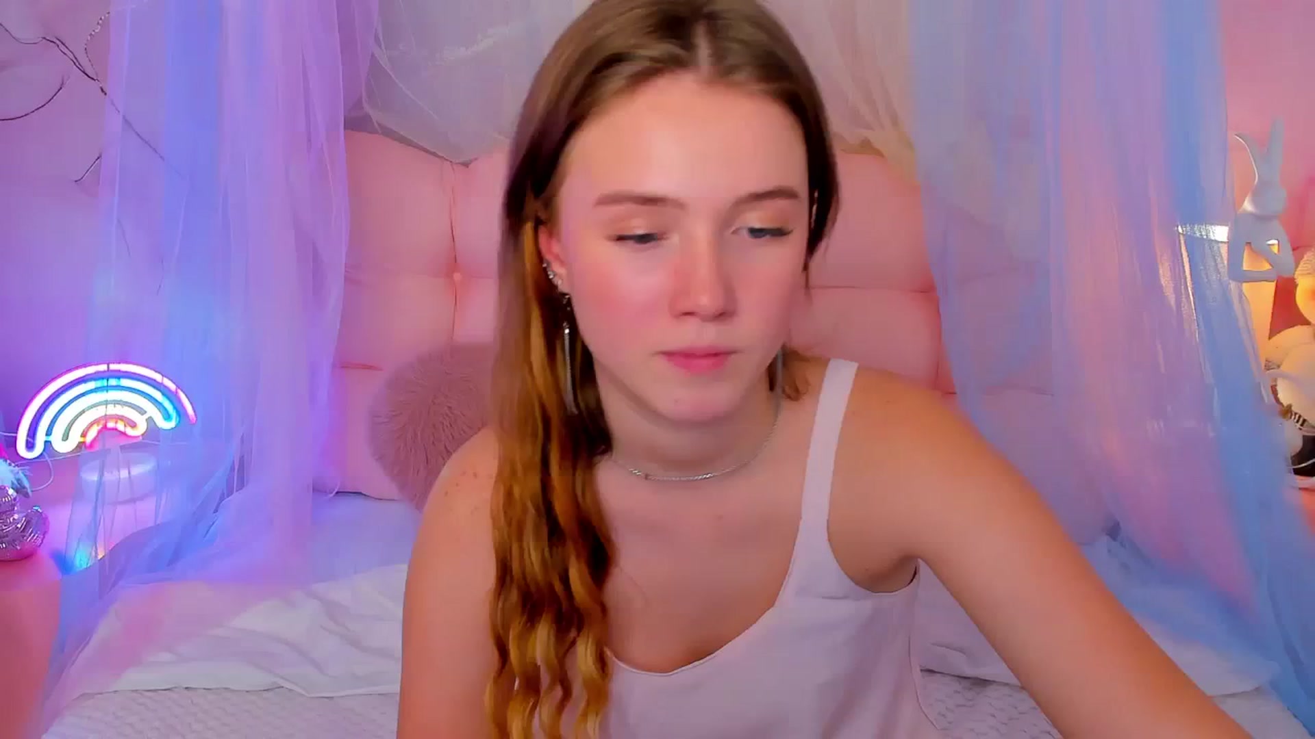 Gallery image thumbnail from Beatrizz's myfreecams stream on, 12/25/2025, 18:57 image 3 of 20