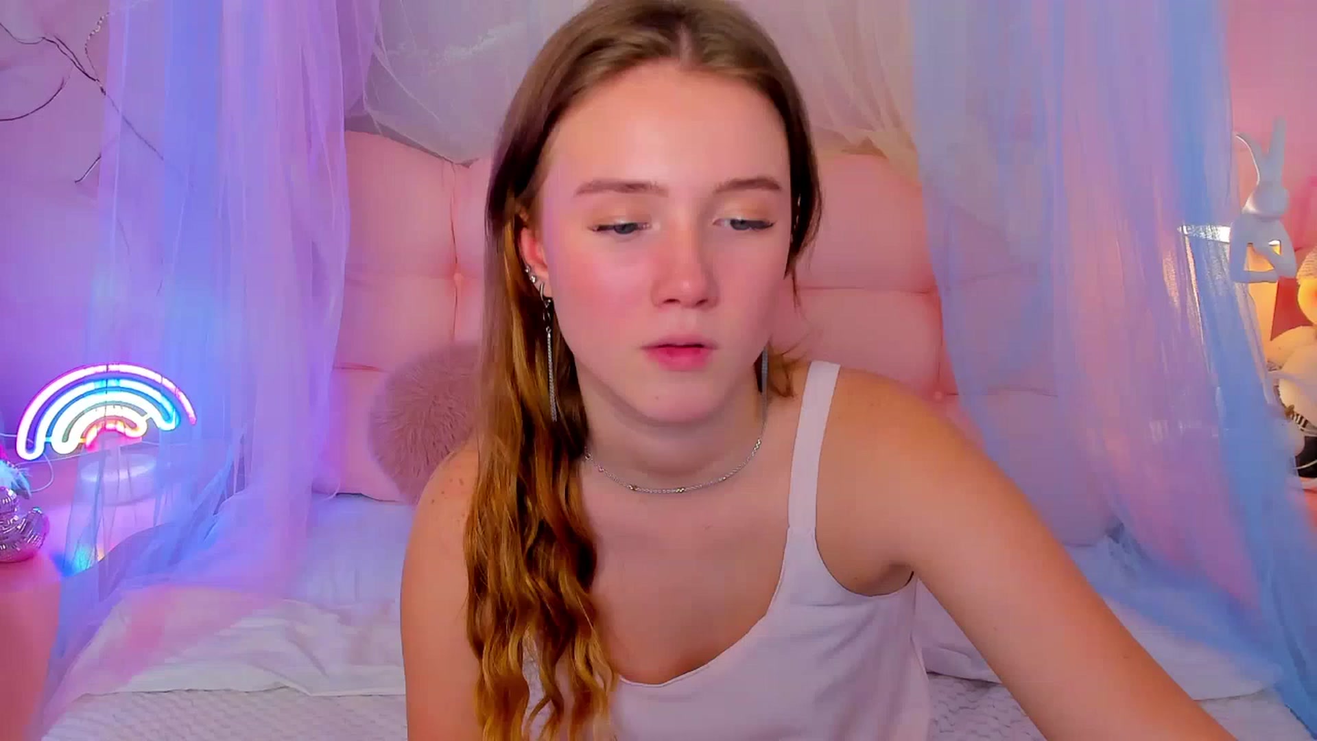Gallery image thumbnail from Beatrizz's myfreecams stream on, 12/25/2025, 18:57 image 1 of 20