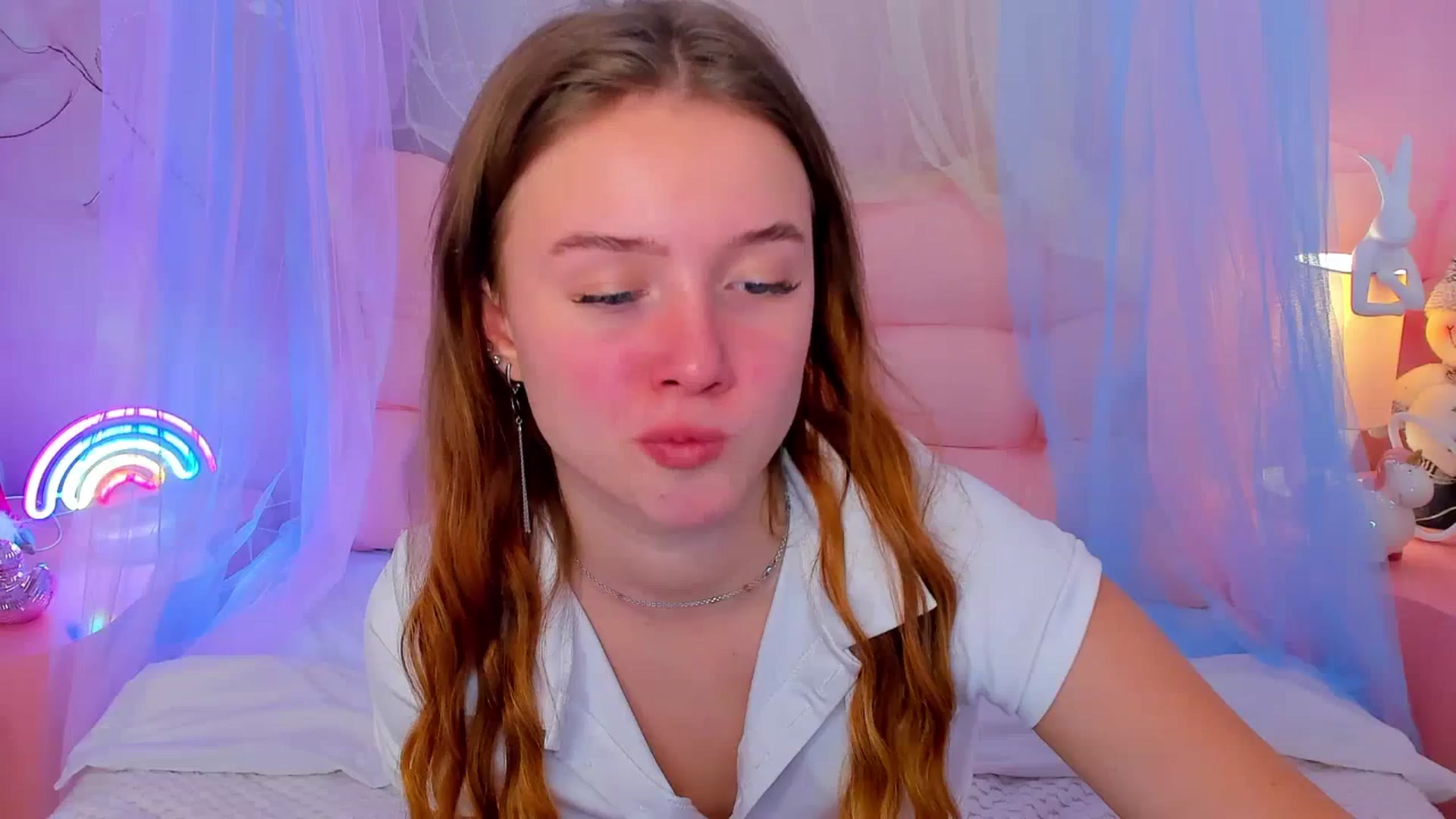 Gallery image thumbnail from Beatrizz's myfreecams stream on, 12/26/2025, 06:45 image 16 of 20