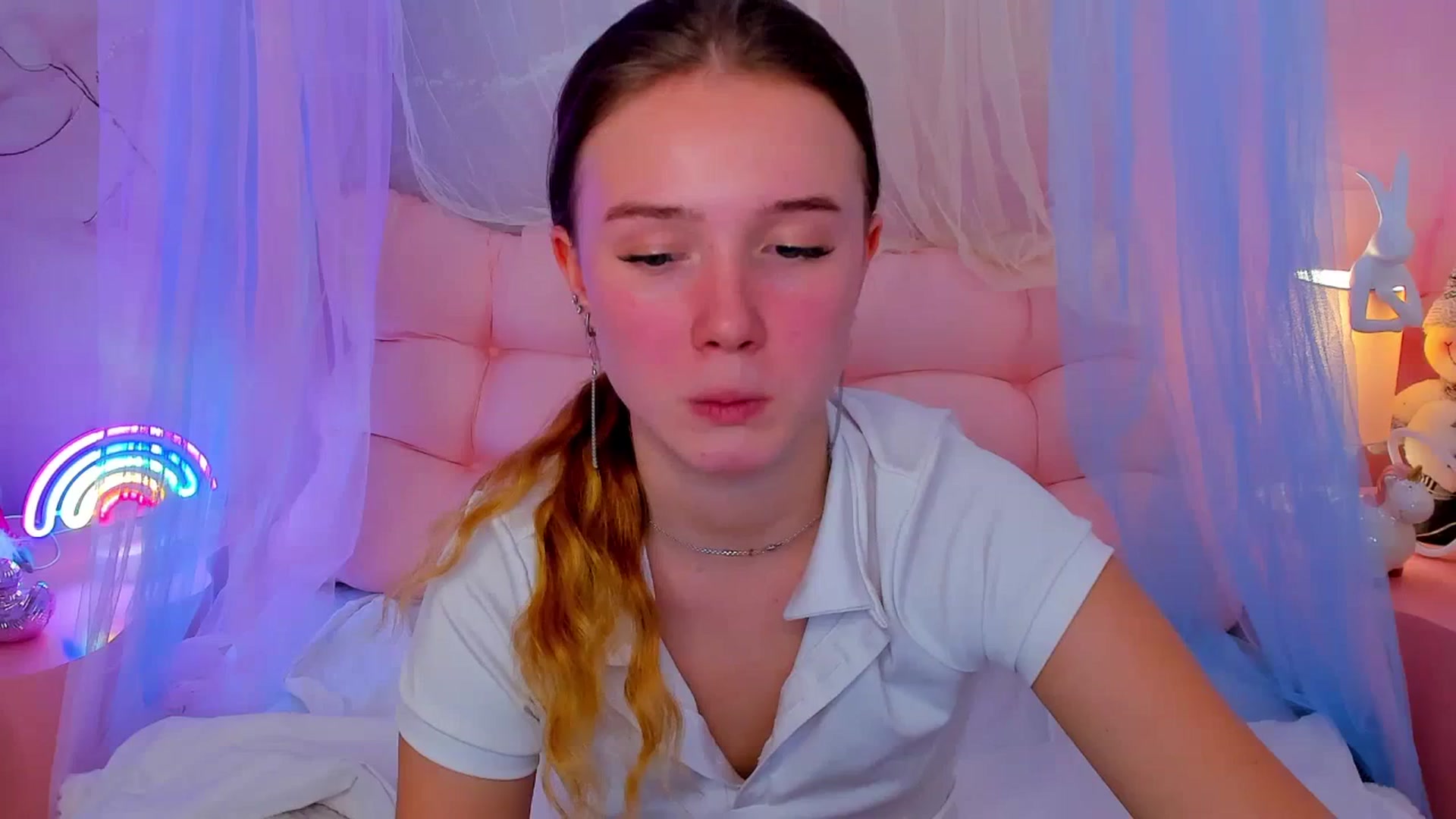 Gallery image thumbnail from Beatrizz's myfreecams stream on, 12/26/2025, 13:01 image 14 of 20