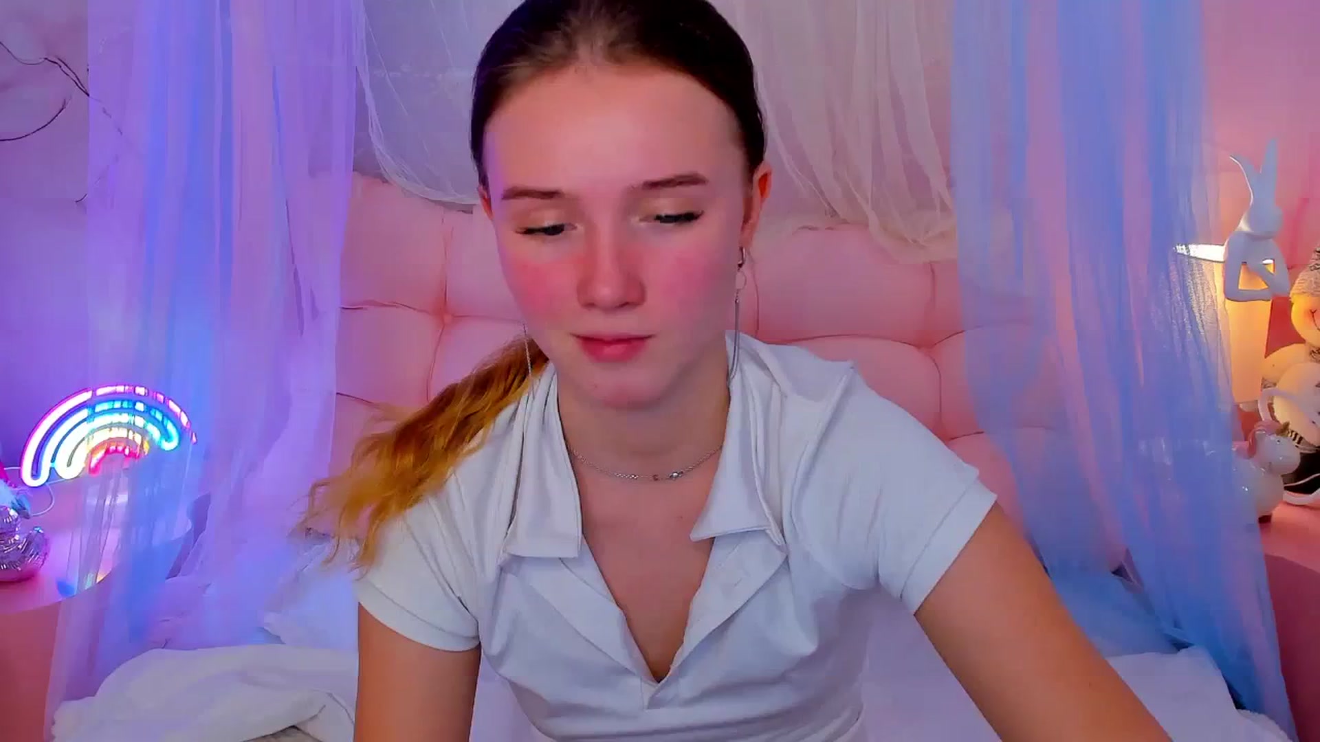 Gallery image thumbnail from Beatrizz's myfreecams stream on, 12/26/2025, 13:01 image 3 of 20