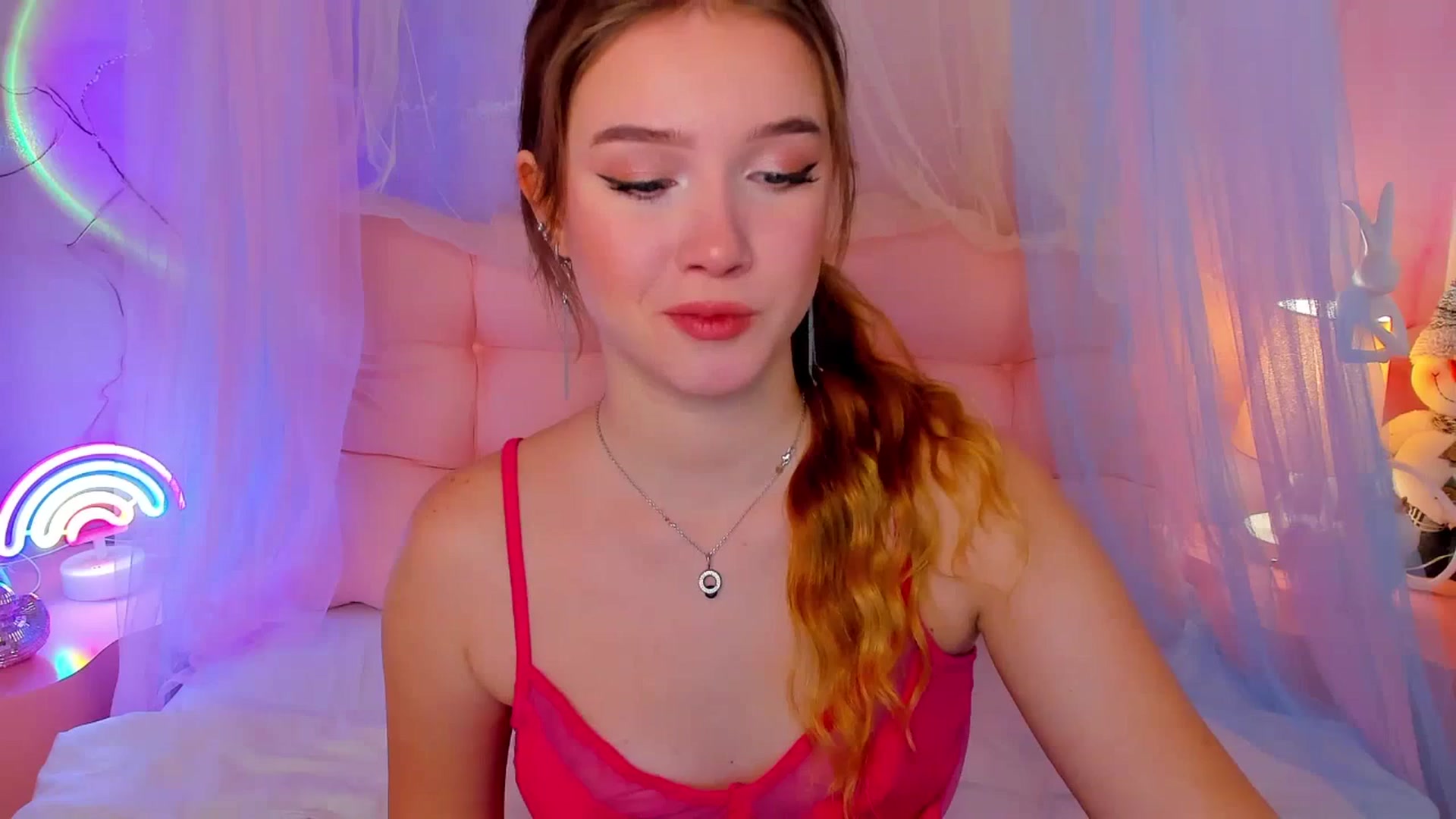 Gallery image thumbnail from Beatrizz's myfreecams stream on, 12/29/2025, 06:53 image 6 of 20
