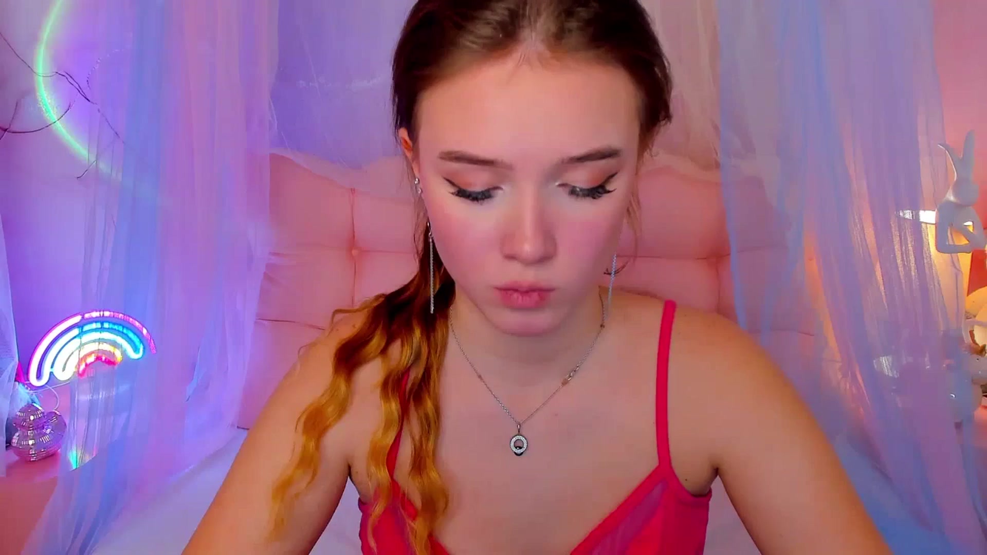Gallery image thumbnail from Beatrizz's myfreecams stream on, 12/29/2025, 10:36 image 13 of 20