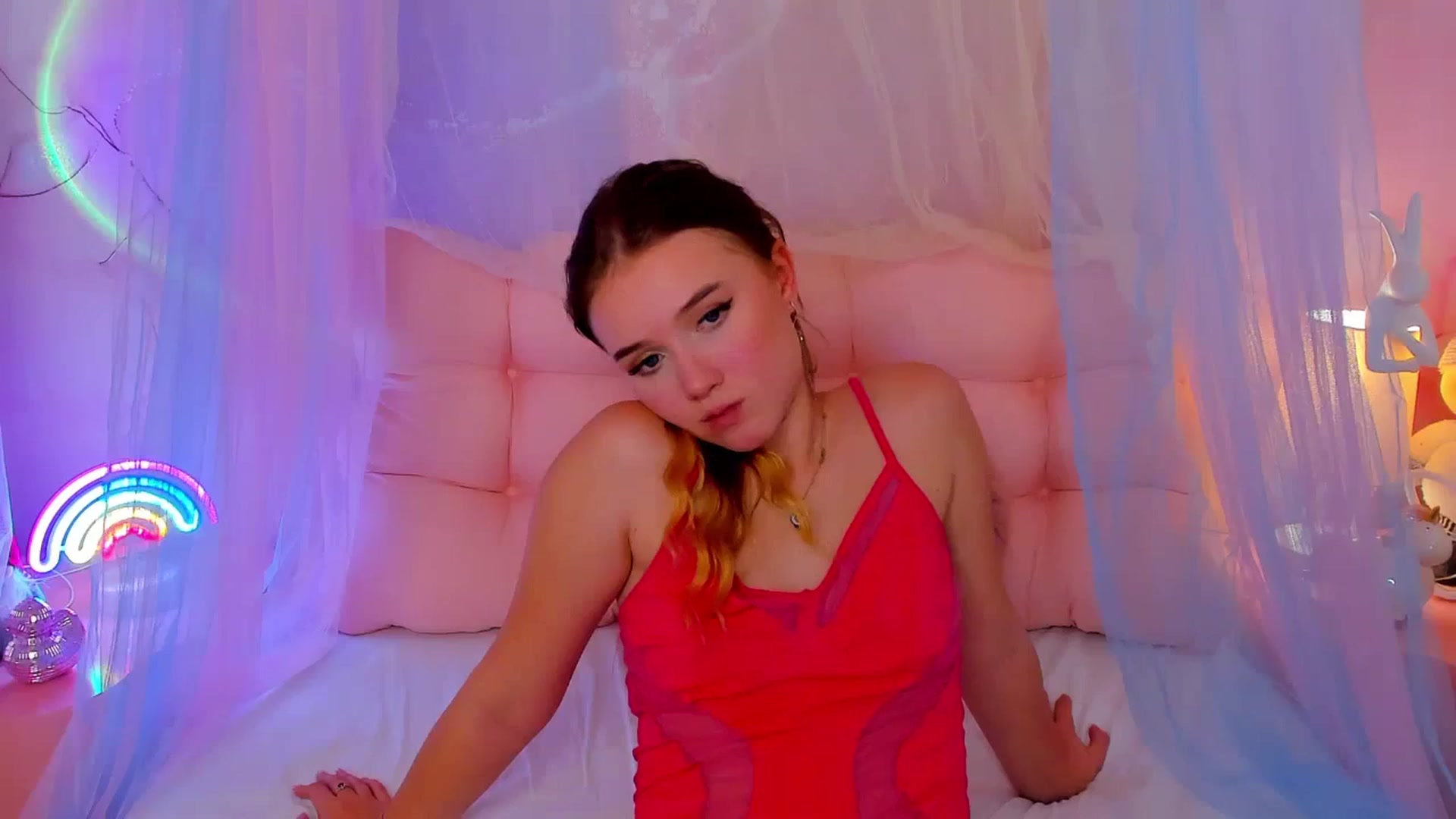 Gallery image thumbnail from Beatrizz's myfreecams stream on, 12/29/2025, 10:36 image 17 of 20