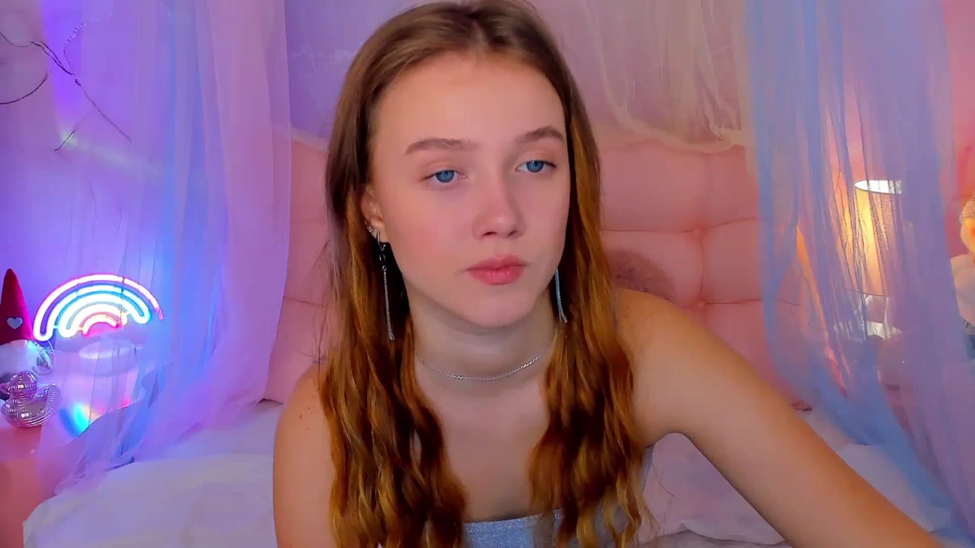 Gallery image thumbnail from Beatrizz's myfreecams stream on, 12/30/2025, 06:49 image 2 of 20