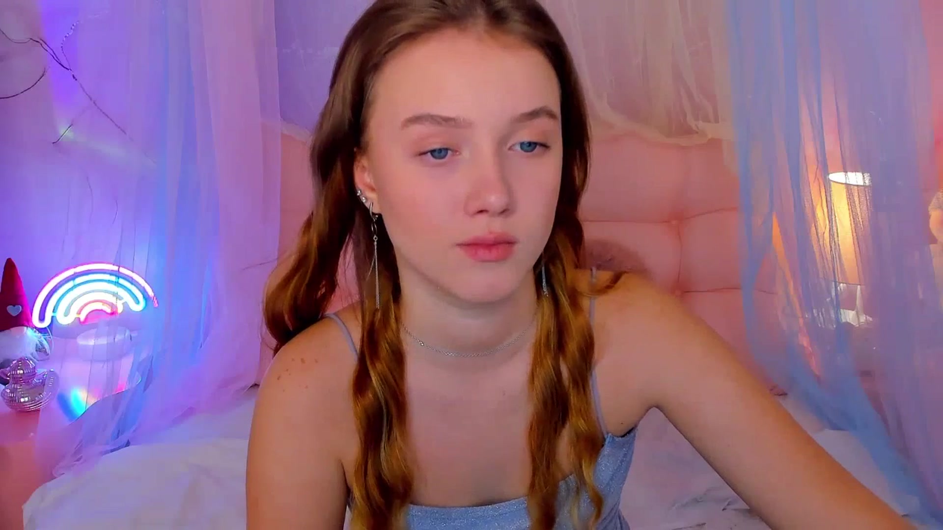 Gallery image thumbnail from Beatrizz's myfreecams stream on, 12/30/2025, 07:12 image 17 of 20