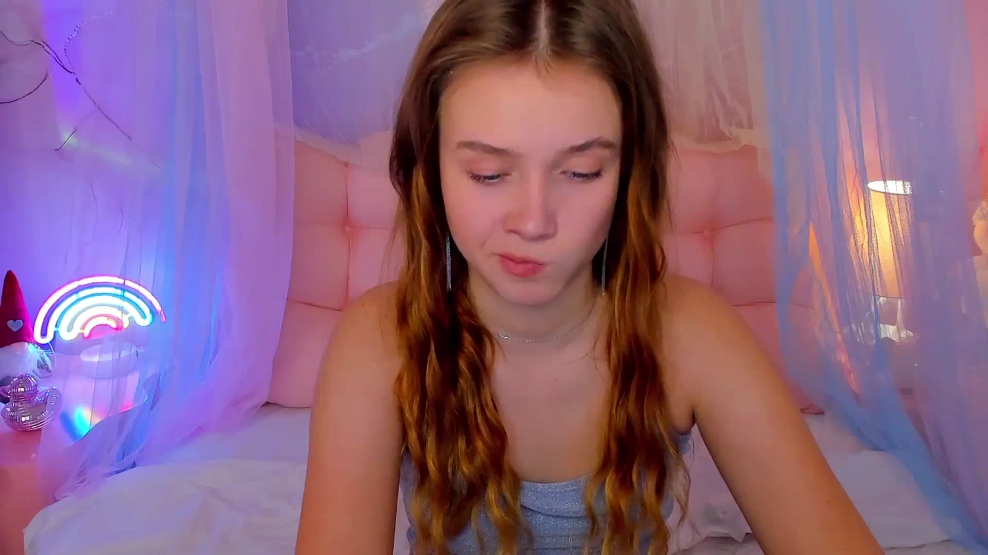 Gallery image thumbnail from Beatrizz's myfreecams stream on, 12/30/2025, 07:12 image 7 of 20