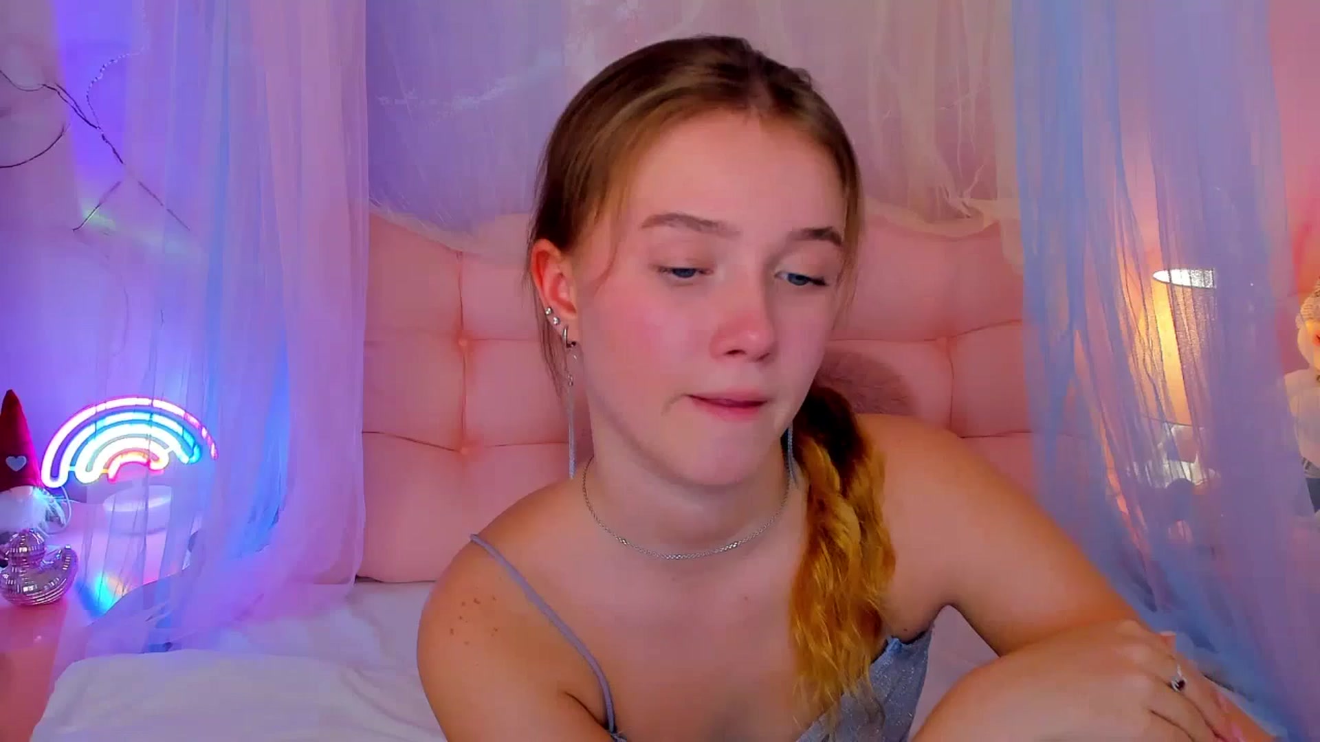 Gallery image thumbnail from Beatrizz's myfreecams stream on, 12/30/2025, 11:38 image 13 of 20