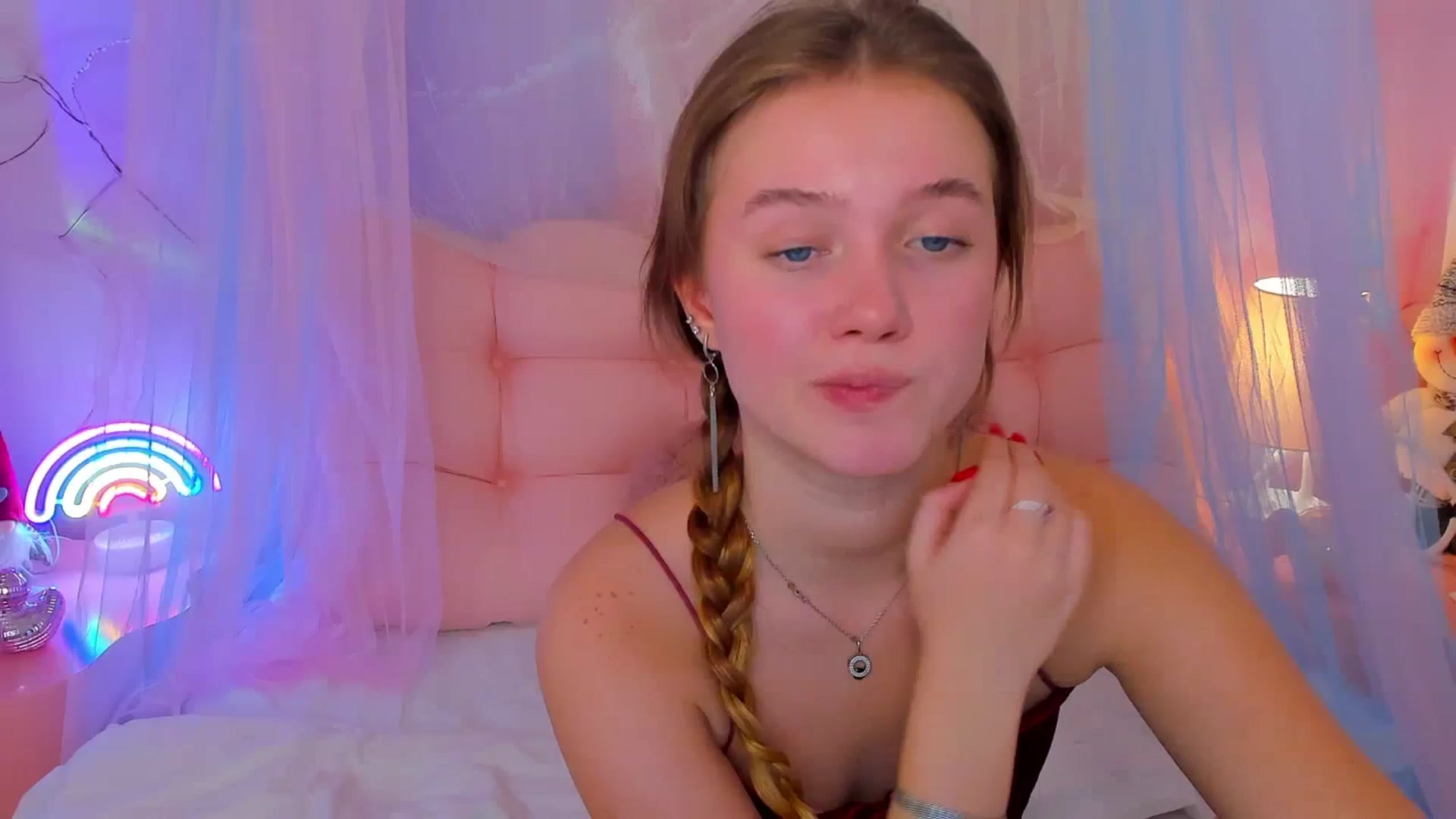 Gallery image thumbnail from Beatrizz's myfreecams stream on, 12/31/2025, 08:54 image 17 of 20