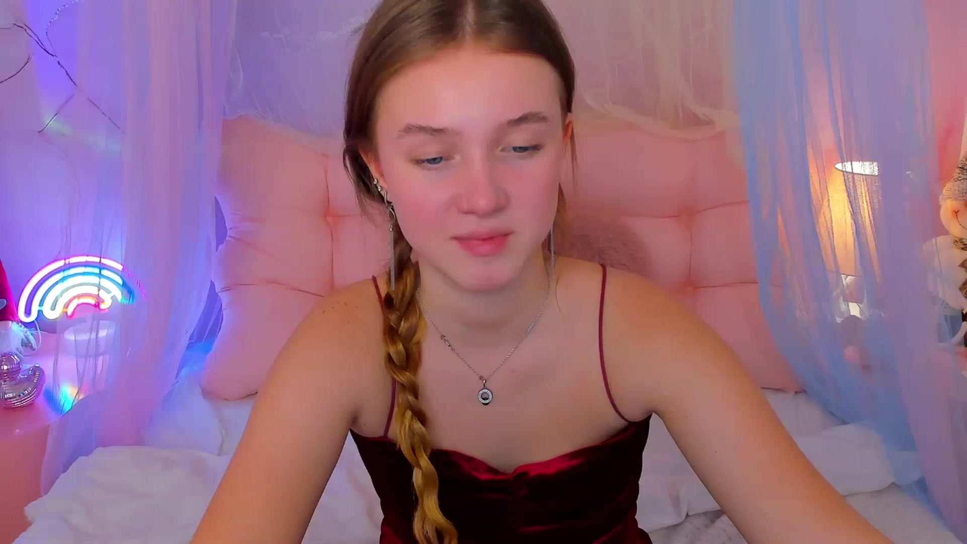 Gallery image thumbnail from Beatrizz's myfreecams stream on, 12/31/2025, 10:00 image 19 of 20