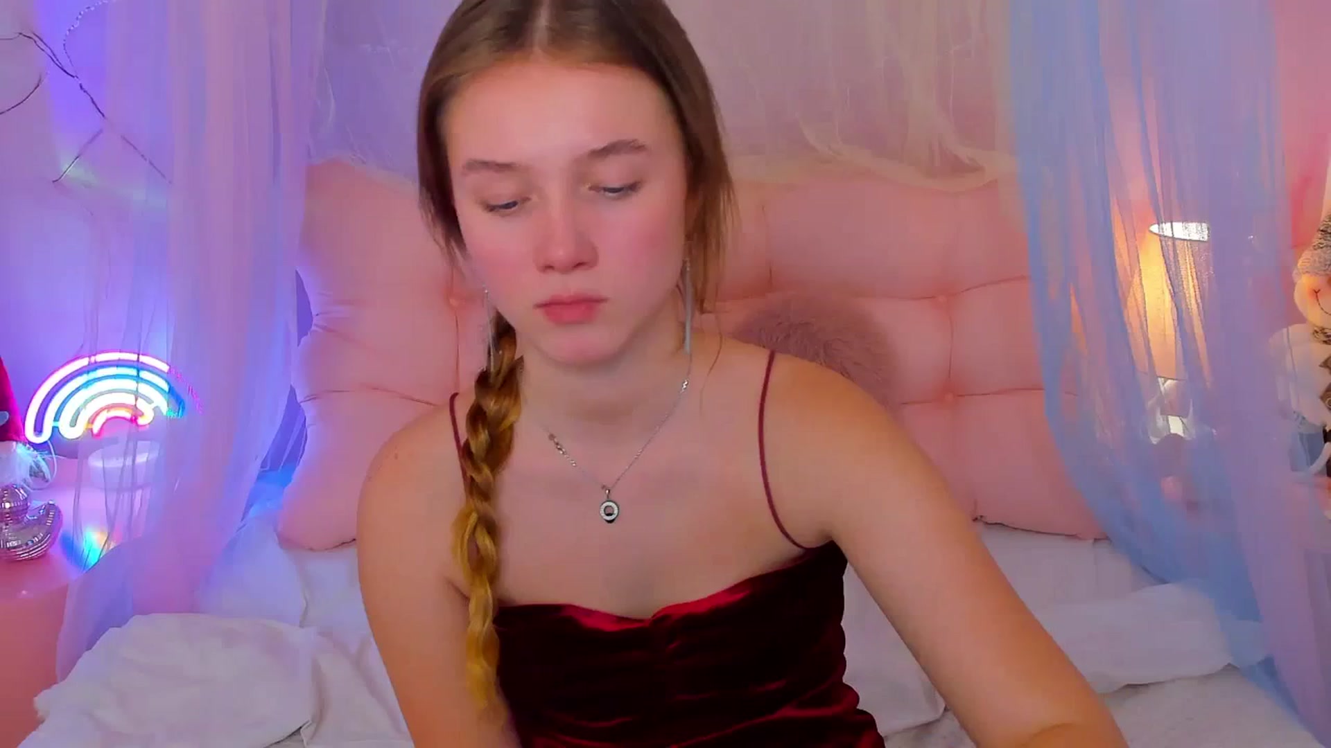 Gallery image thumbnail from Beatrizz's myfreecams stream on, 12/31/2025, 10:00 image 17 of 20