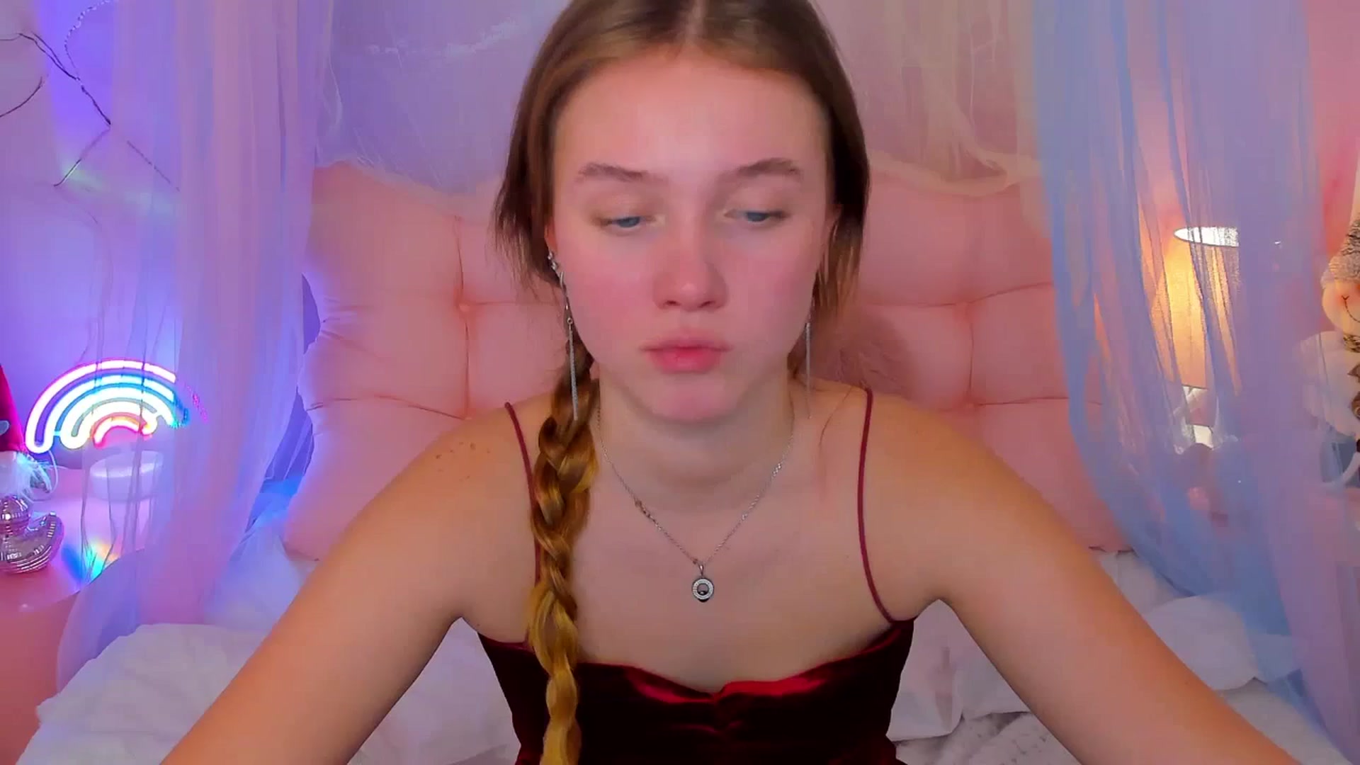 Gallery image thumbnail from Beatrizz's myfreecams stream on, 12/31/2025, 10:00 image 6 of 20