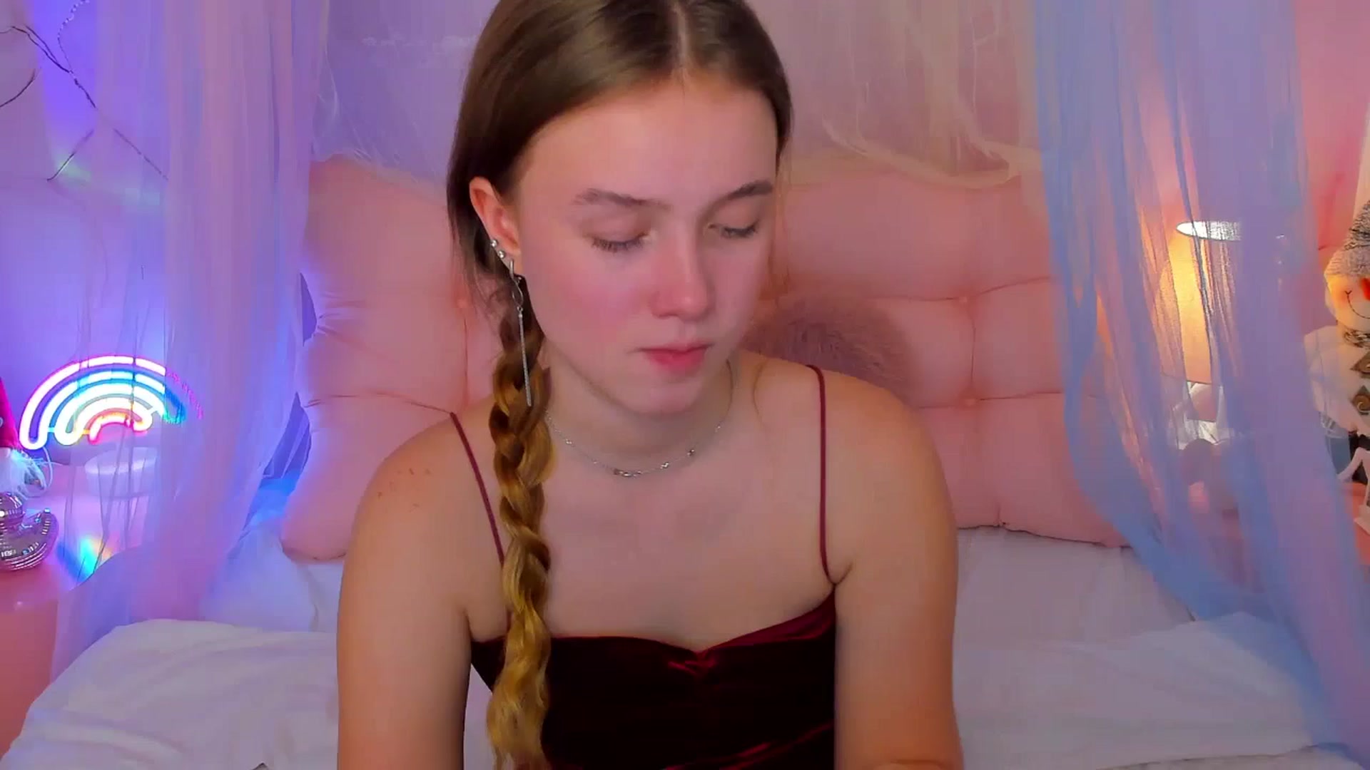 Gallery image thumbnail from Beatrizz's myfreecams stream on, 12/31/2025, 11:01 image 2 of 20