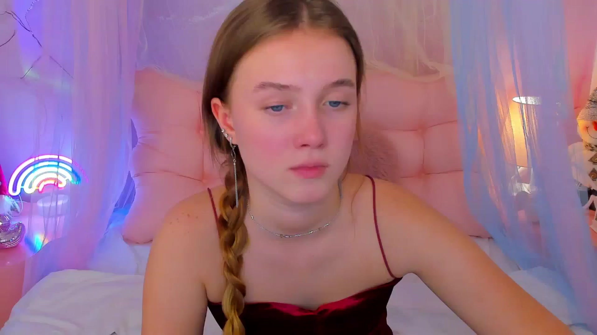 Gallery image thumbnail from Beatrizz's myfreecams stream on, 12/31/2025, 11:01 image 6 of 20
