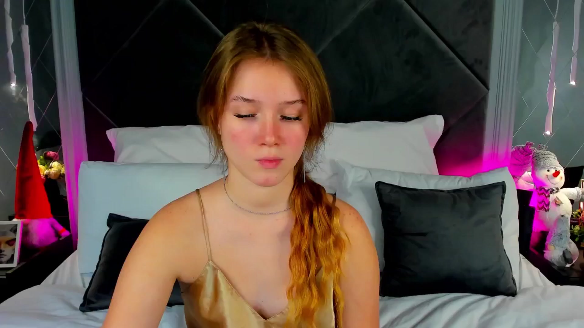 Gallery image thumbnail from Beatrizz's myfreecams stream on, 01/02/2026, 16:14 image 2 of 20