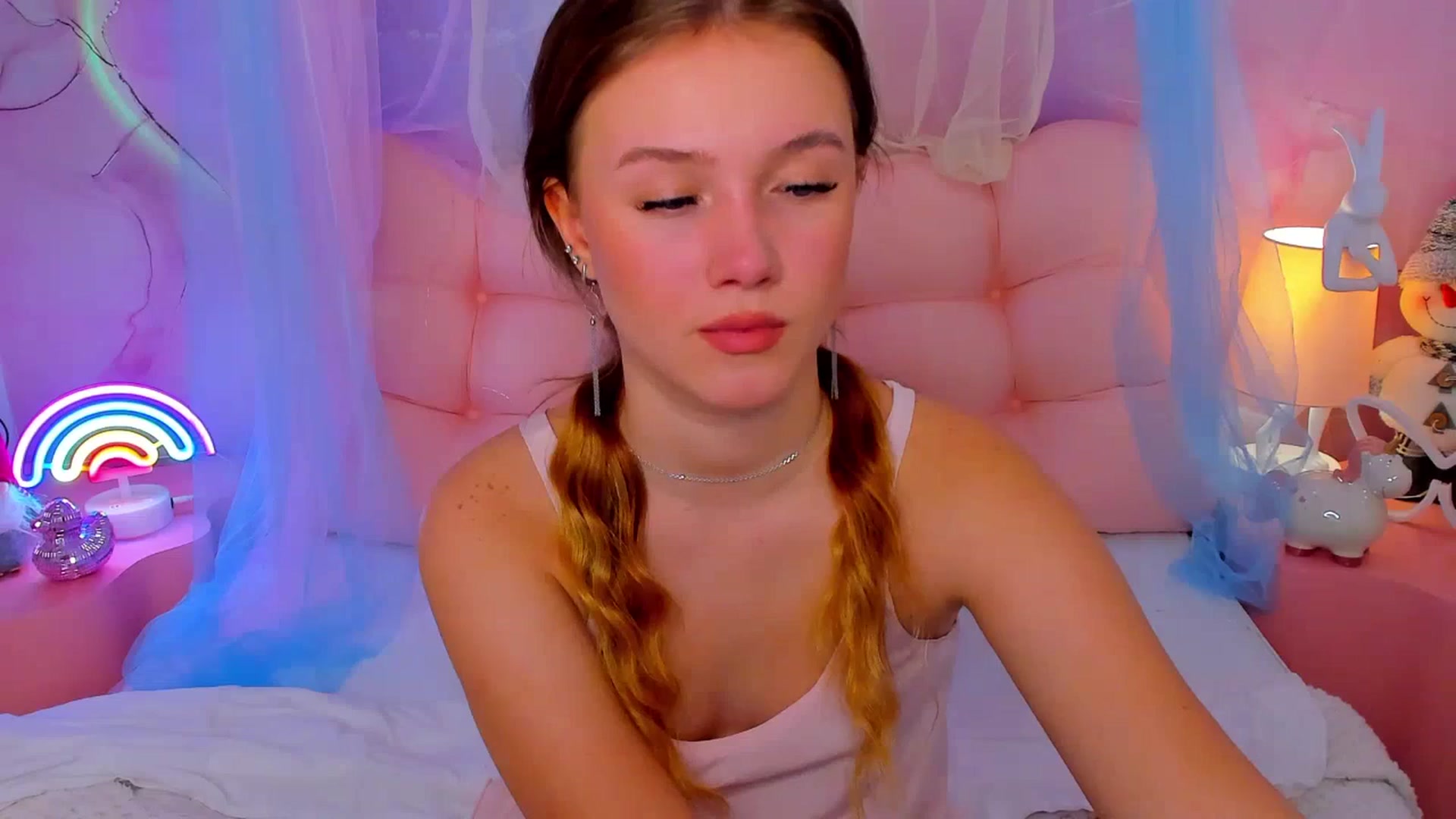 Gallery image thumbnail from Beatrizz's myfreecams stream on, 01/03/2026, 07:01 image 5 of 20