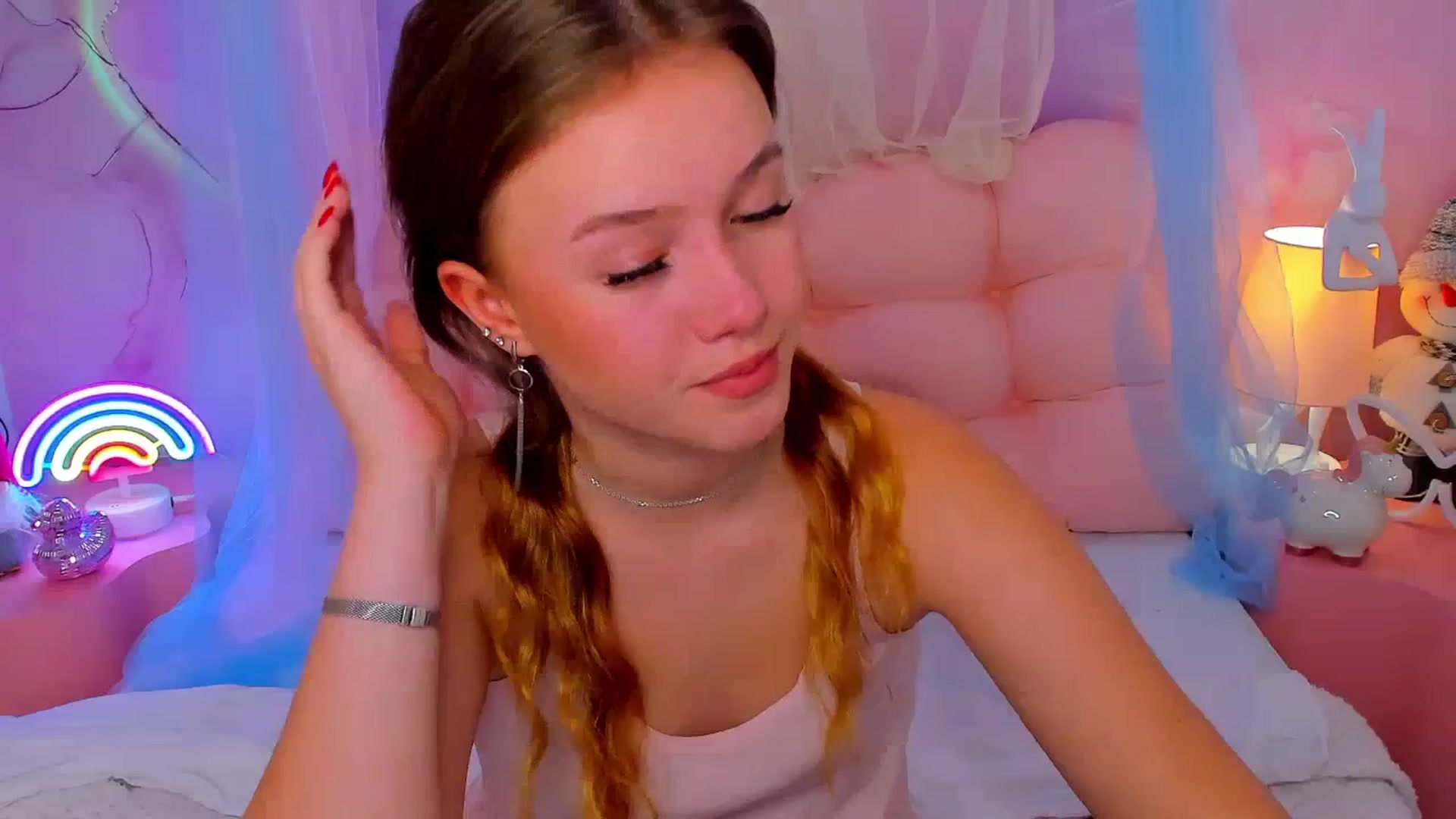 Gallery image thumbnail from Beatrizz's myfreecams stream on, 01/03/2026, 07:01 image 20 of 20