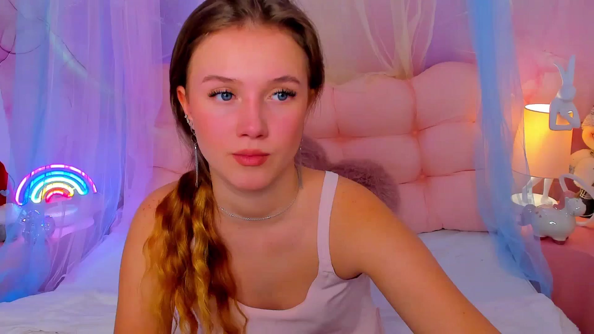 Gallery image thumbnail from Beatrizz's myfreecams stream on, 01/03/2026, 07:47 image 18 of 20