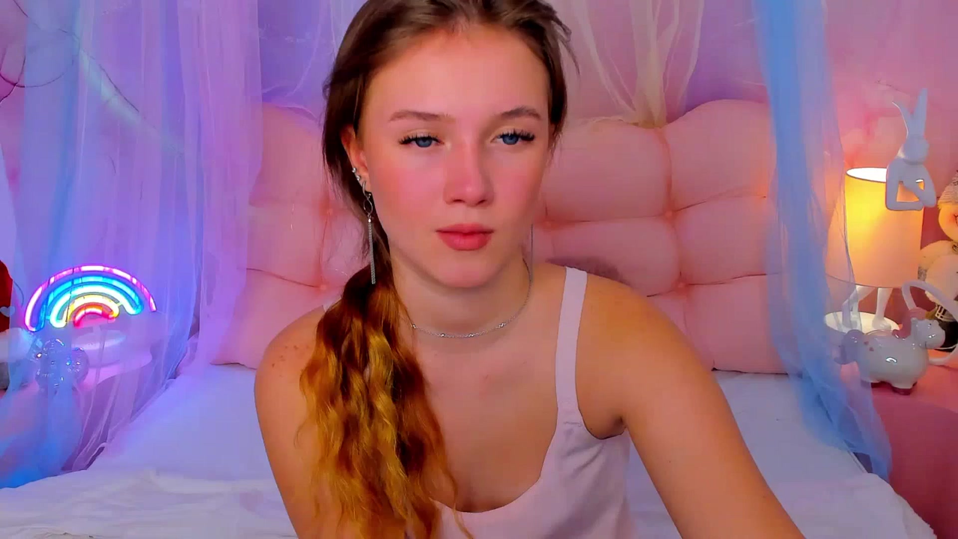 Gallery image thumbnail from Beatrizz's myfreecams stream on, 01/03/2026, 07:47 image 14 of 20
