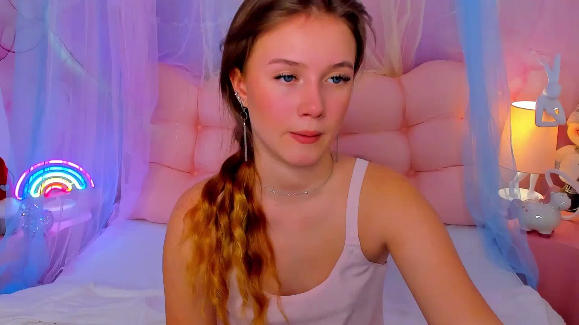 Gallery image thumbnail from Beatrizz's myfreecams stream on, 01/03/2026, 07:47 image 9 of 20