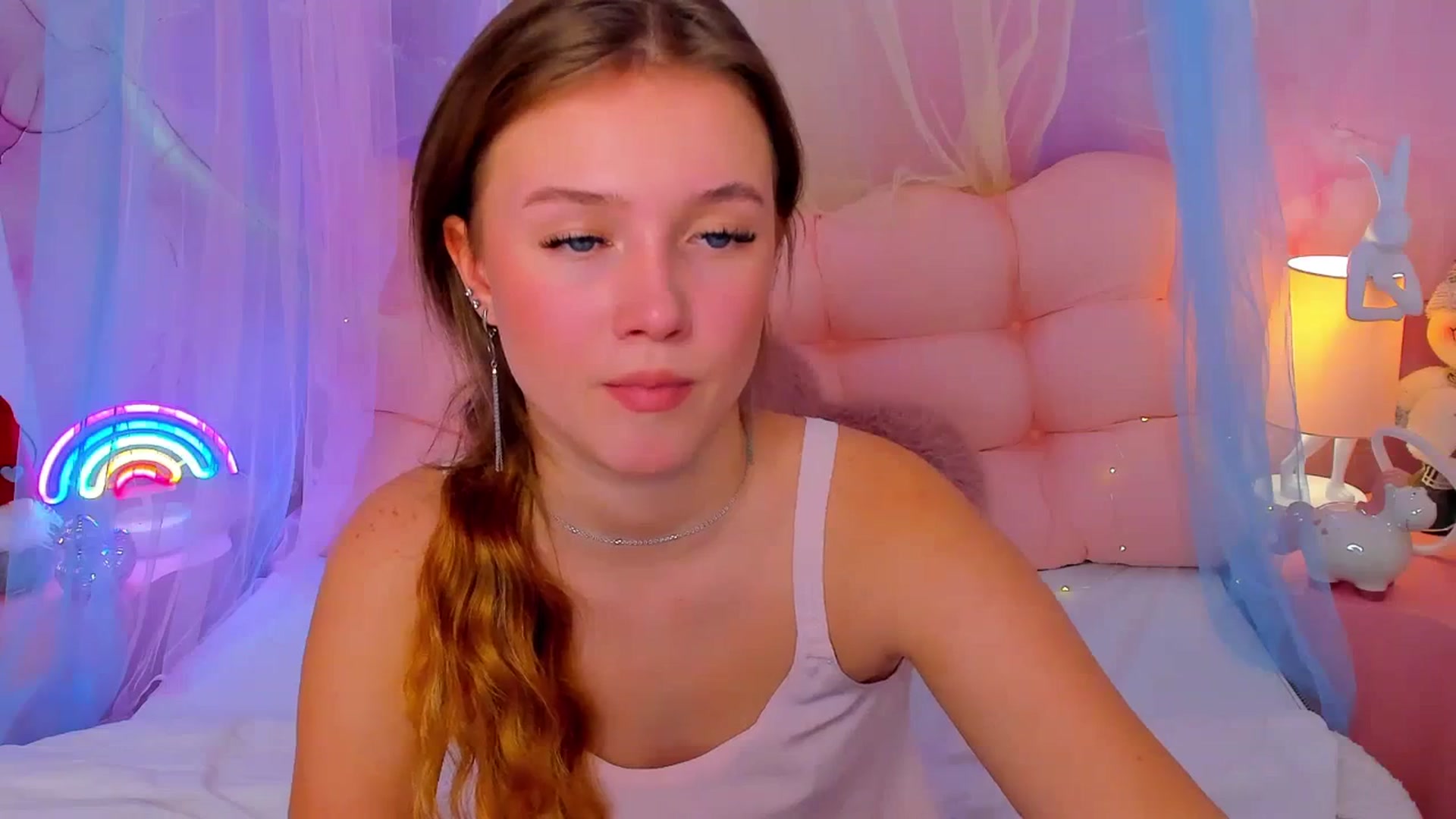 Gallery image thumbnail from Beatrizz's myfreecams stream on, 01/03/2026, 08:23 image 14 of 20