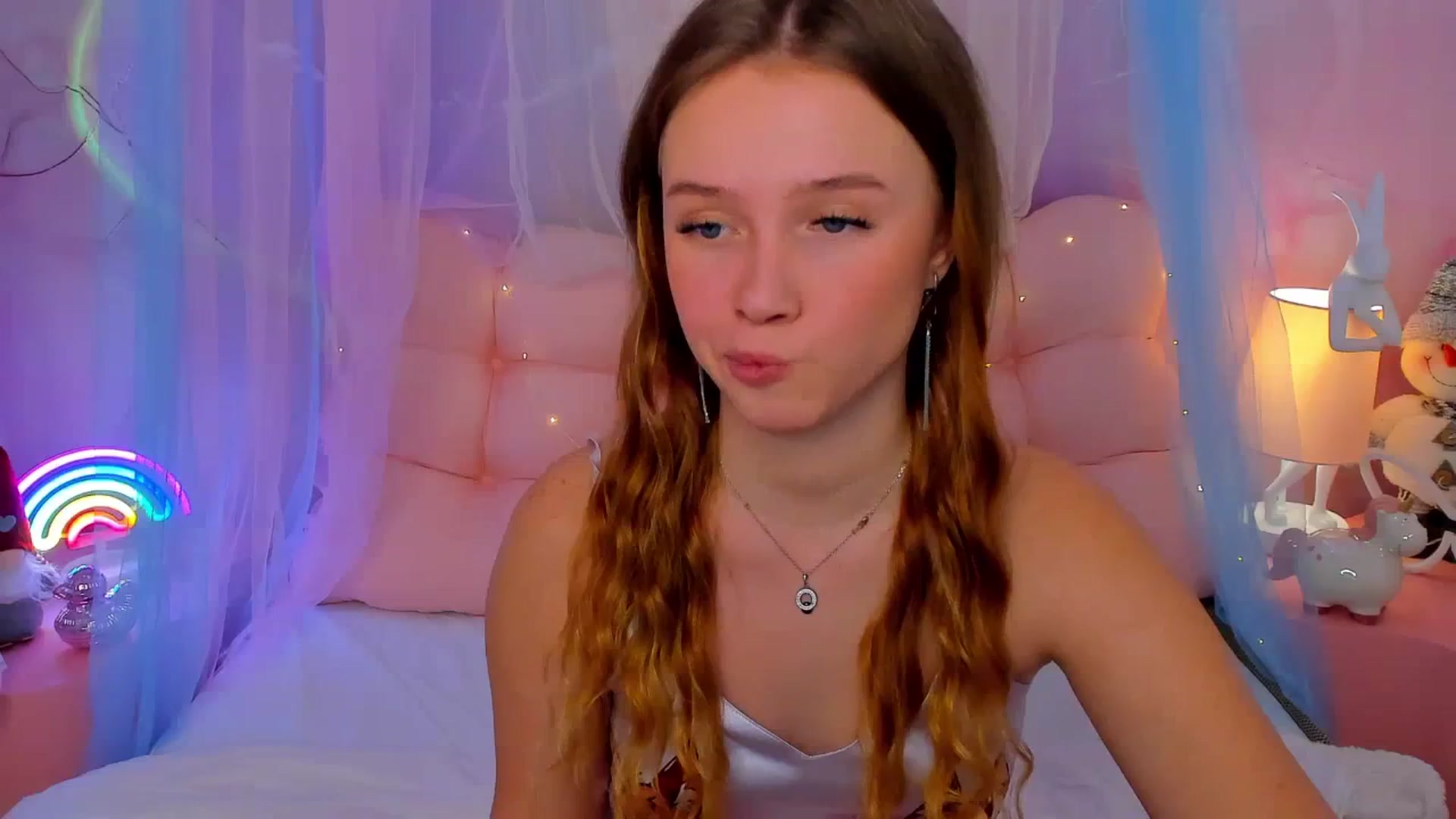 Gallery image thumbnail from Beatrizz's myfreecams stream on, 01/05/2026, 06:37 image 7 of 20