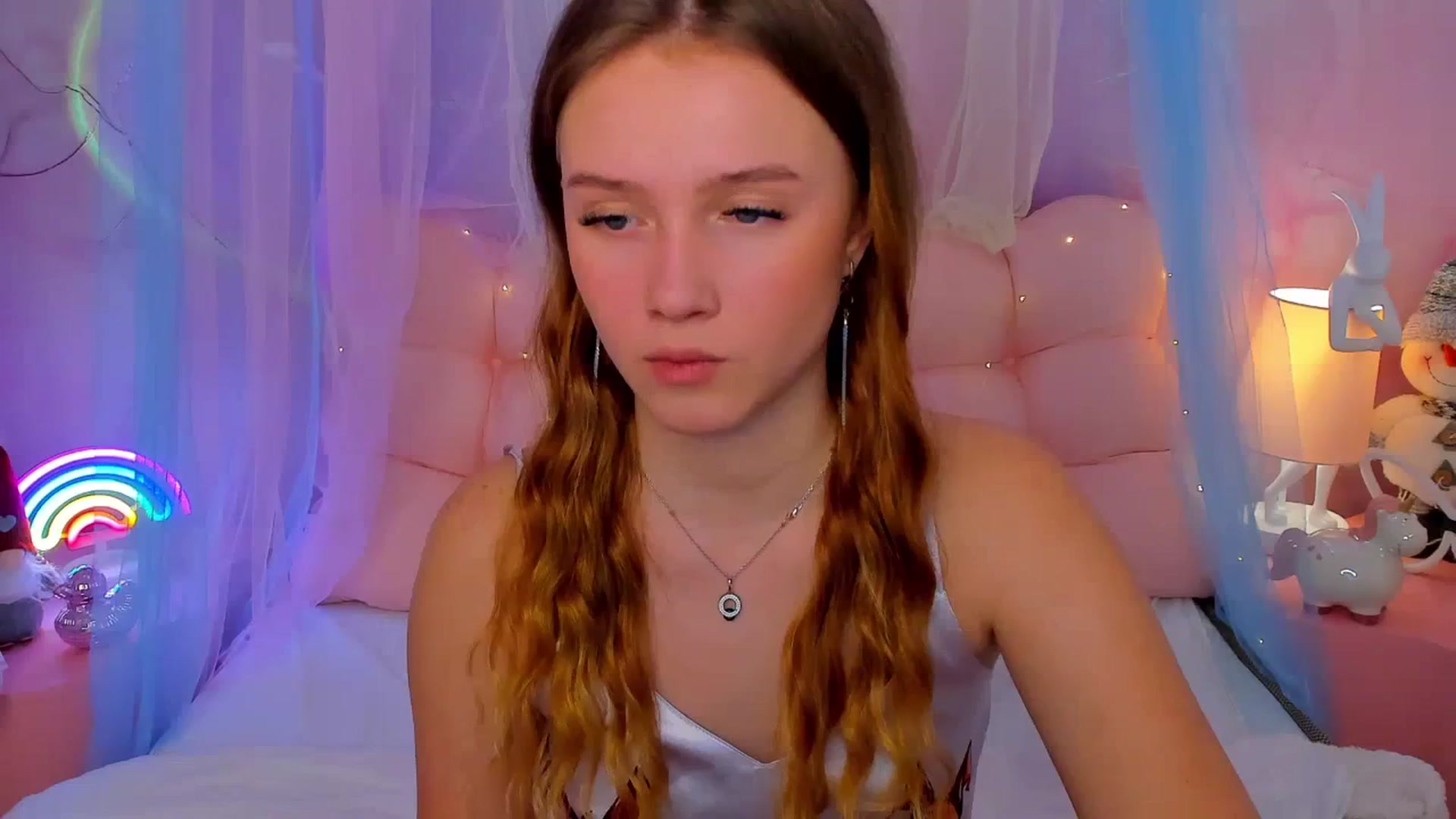 Gallery image thumbnail from Beatrizz's myfreecams stream on, 01/05/2026, 06:37 image 10 of 20