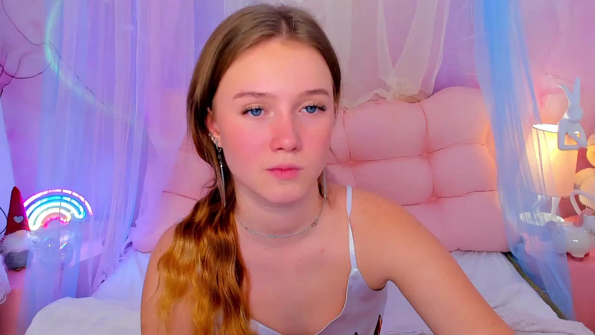 Gallery image thumbnail from Beatrizz's myfreecams stream on, 01/05/2026, 12:17 image 7 of 20