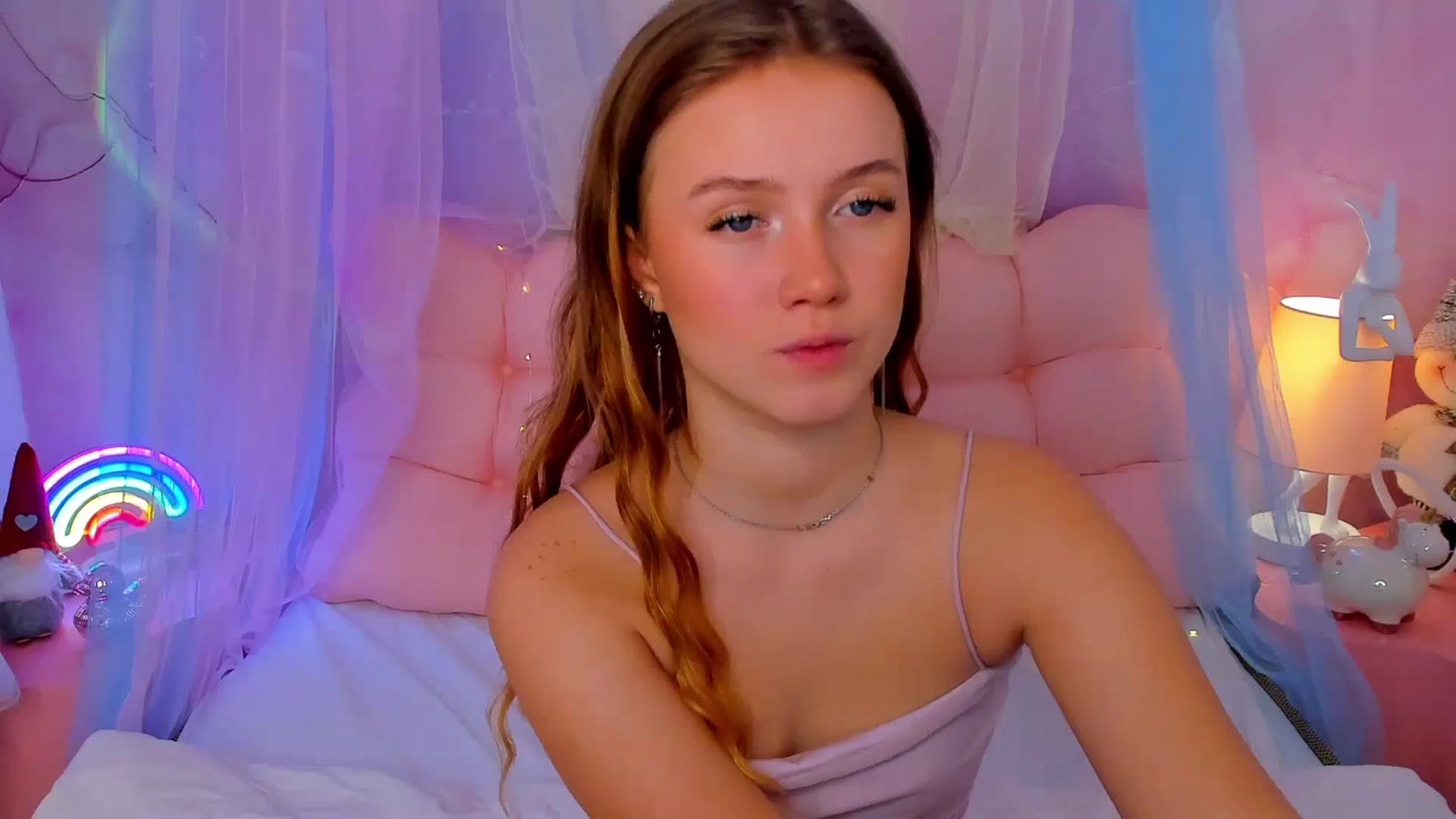 Gallery image thumbnail from Beatrizz's myfreecams stream on, 01/07/2026, 06:59 image 16 of 20