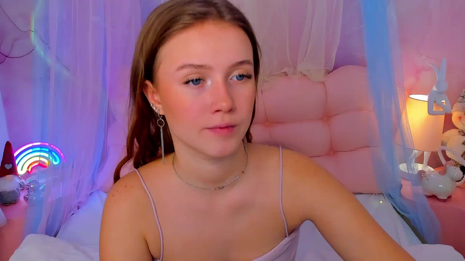 Gallery image thumbnail from Beatrizz's myfreecams stream on, 01/07/2026, 06:59 image 8 of 20