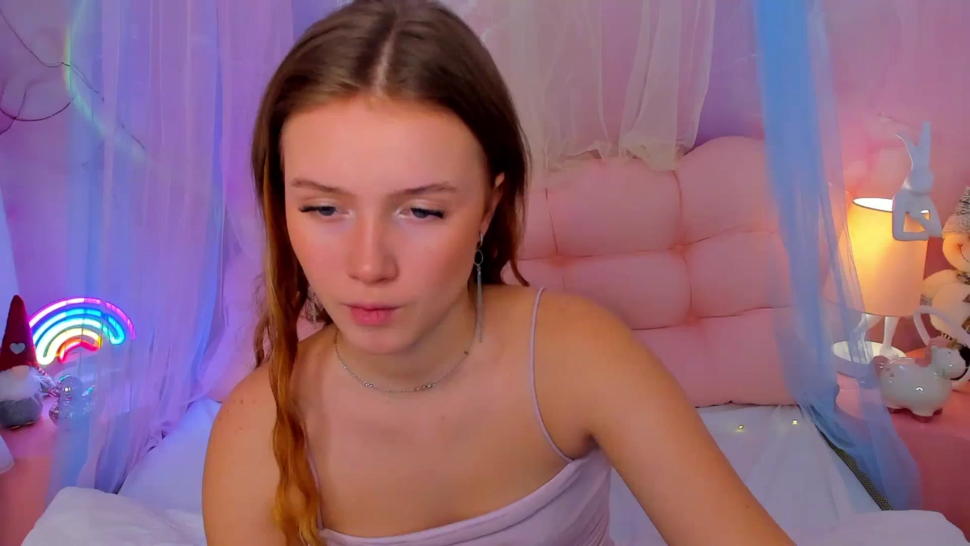 Gallery image thumbnail from Beatrizz's myfreecams stream on, 01/07/2026, 06:59 image 12 of 20