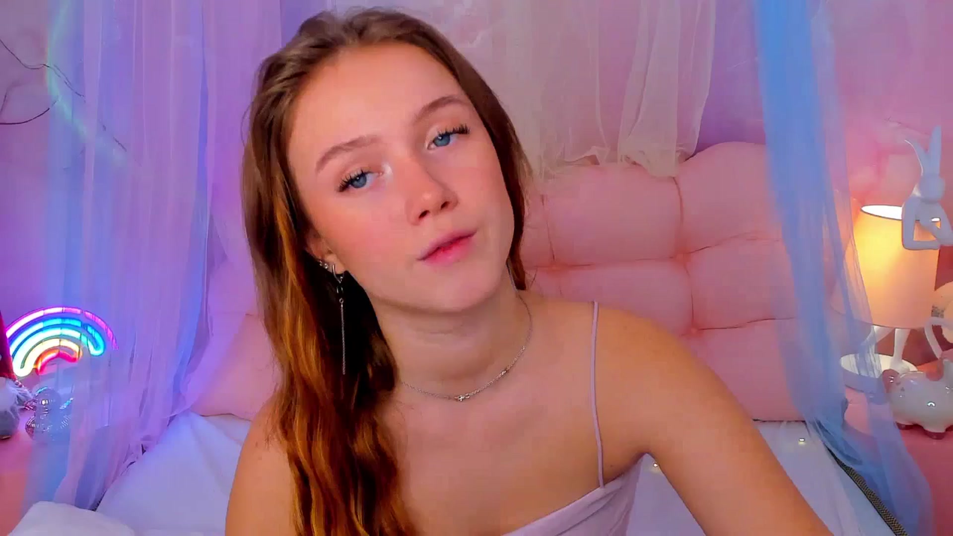 Gallery image thumbnail from Beatrizz's myfreecams stream on, 01/07/2026, 07:42 image 5 of 20
