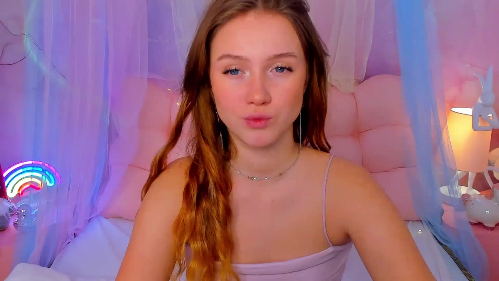 Gallery image thumbnail from Beatrizz's myfreecams stream on, 01/07/2026, 07:42 image 12 of 20