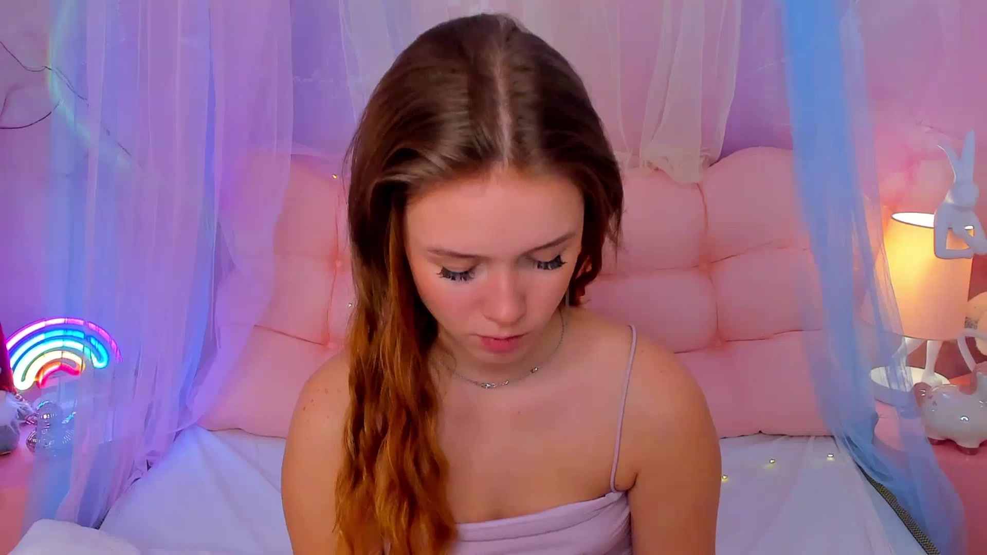 Gallery image thumbnail from Beatrizz's myfreecams stream on, 01/07/2026, 07:42 image 4 of 20