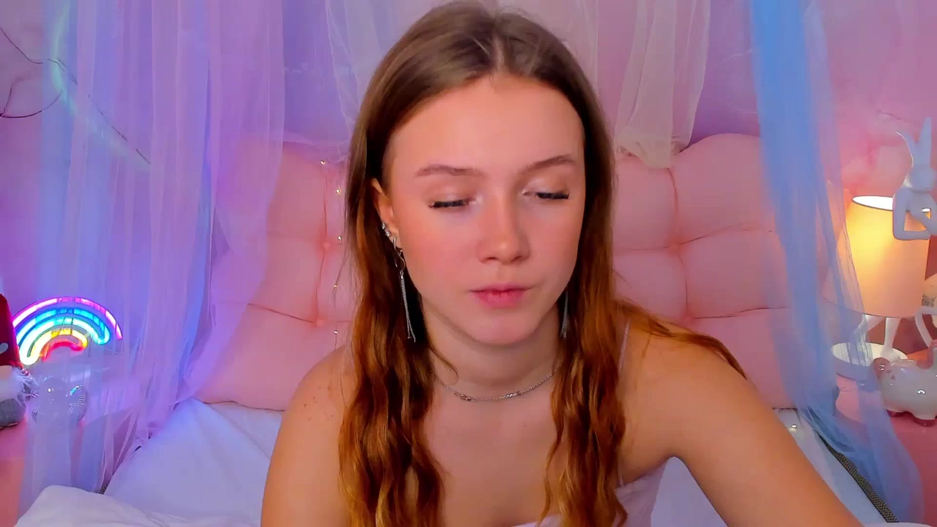 Gallery image thumbnail from Beatrizz's myfreecams stream on, 01/07/2026, 08:31 image 2 of 20