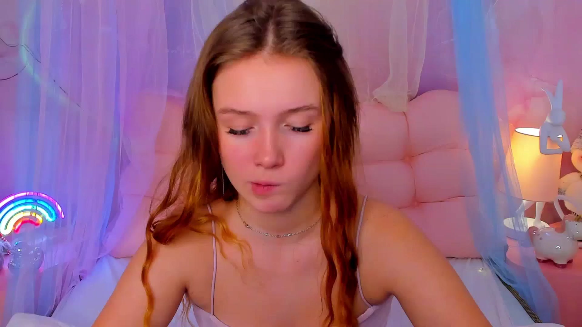 Gallery image thumbnail from Beatrizz's myfreecams stream on, 01/07/2026, 10:00 image 19 of 20
