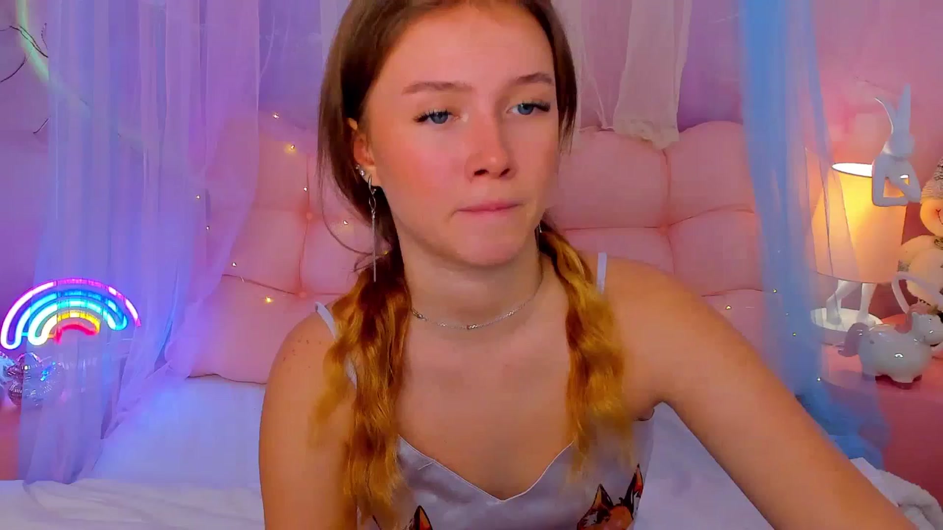 Gallery image thumbnail from Beatrizz's myfreecams stream on, 01/08/2026, 07:29 image 3 of 20