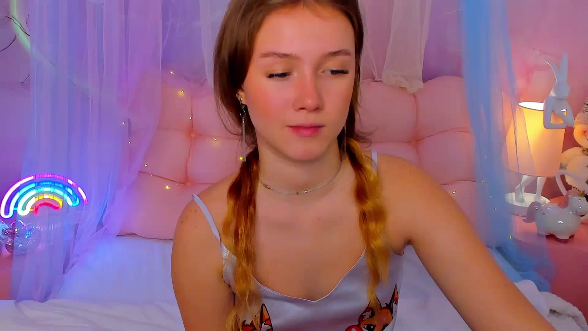 Gallery image thumbnail from Beatrizz's myfreecams stream on, 01/08/2026, 07:29 image 13 of 20