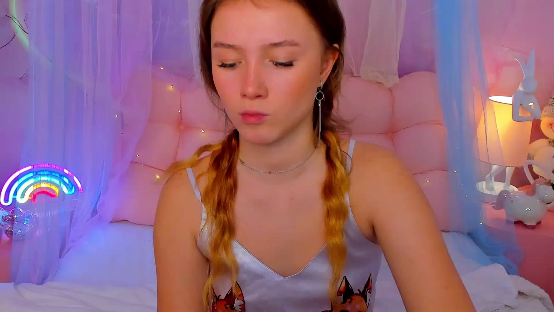 Gallery image thumbnail from Beatrizz's myfreecams stream on, 01/08/2026, 07:29 image 9 of 20