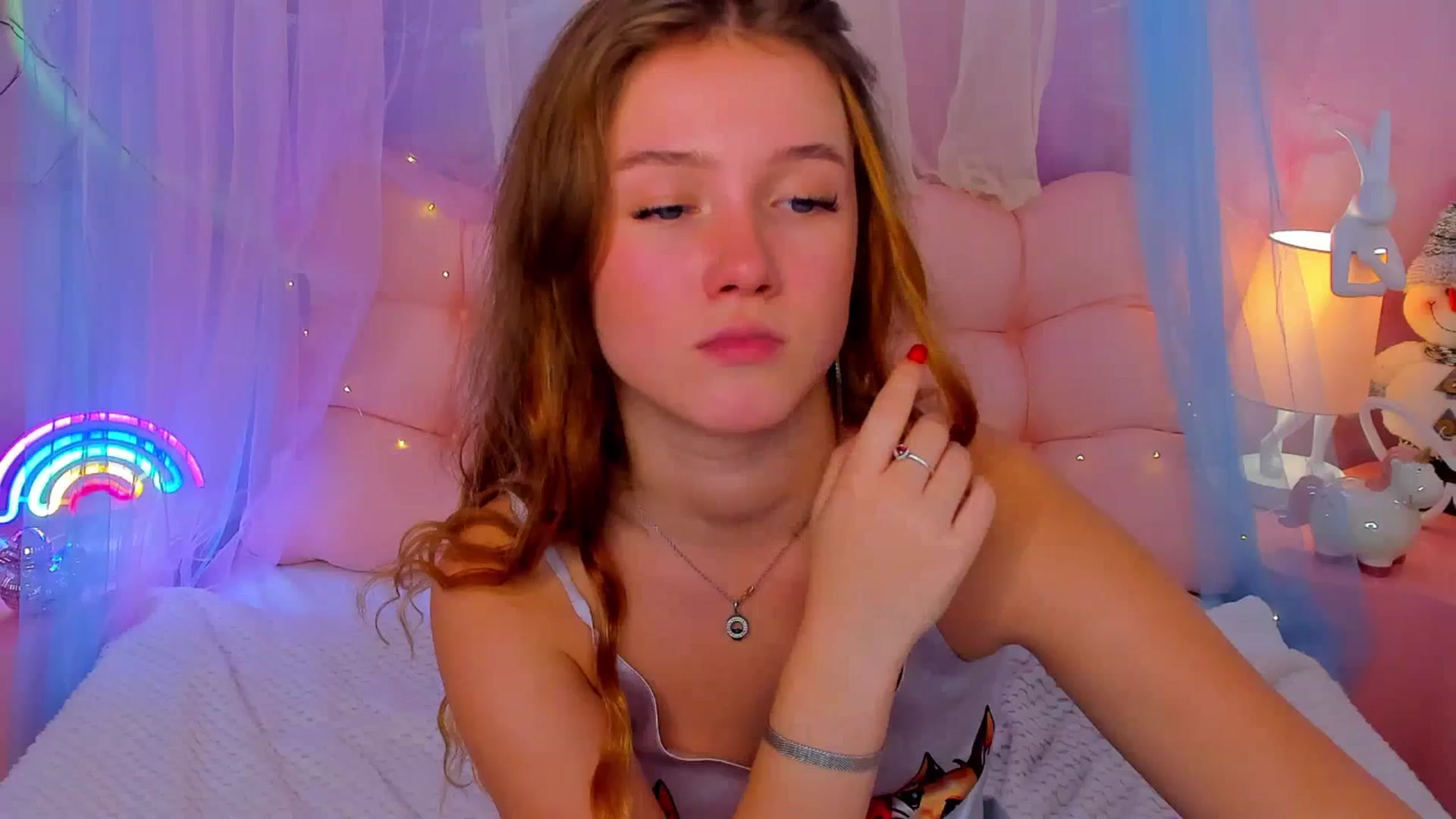 Gallery image thumbnail from Beatrizz's myfreecams stream on, 01/08/2026, 10:09 image 13 of 20