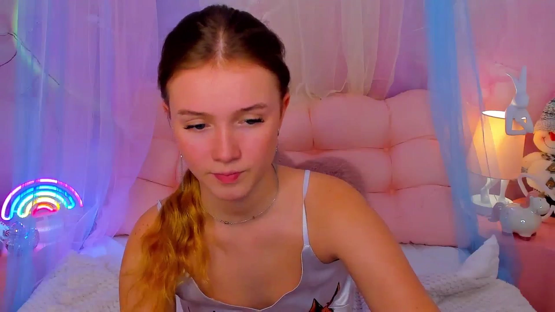 Gallery image thumbnail from Beatrizz's myfreecams stream on, 01/08/2026, 12:40 image 14 of 20