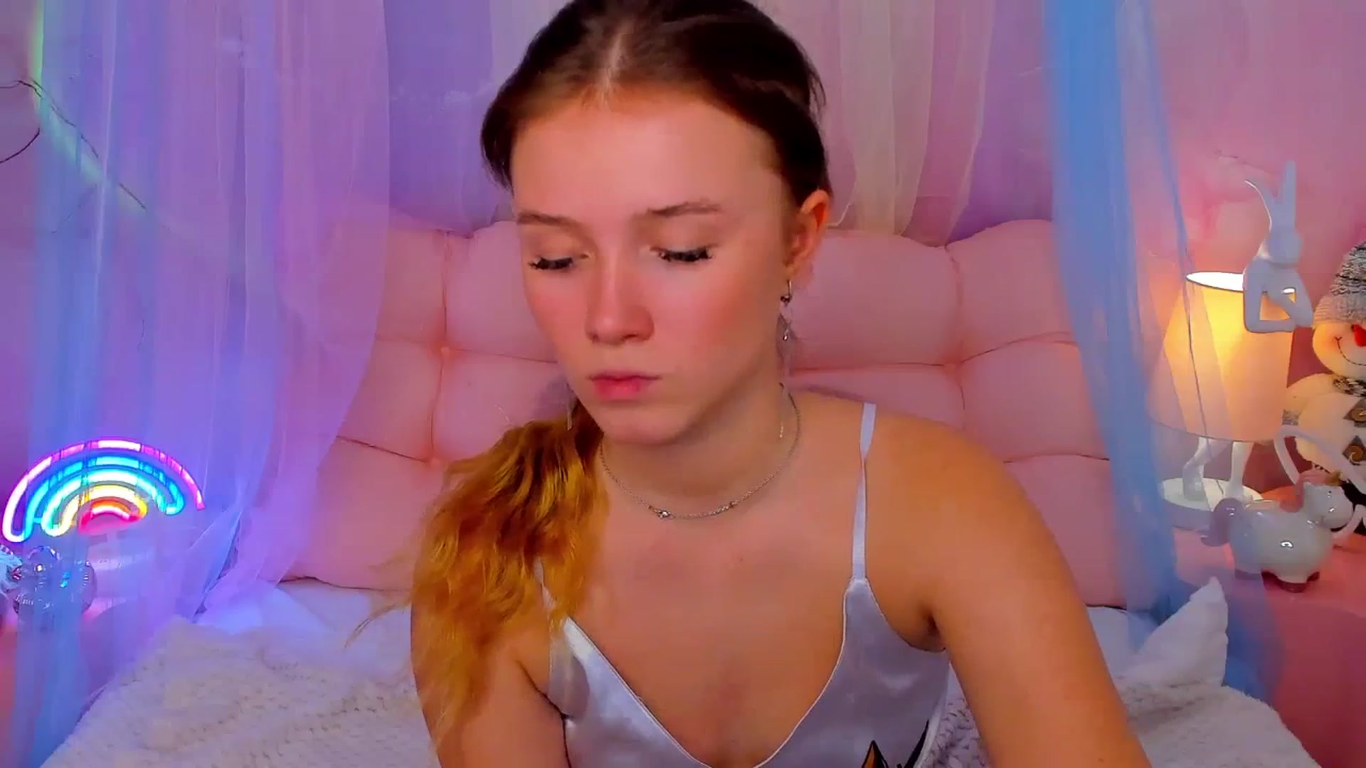 Gallery image thumbnail from Beatrizz's myfreecams stream on, 01/08/2026, 12:40 image 17 of 20