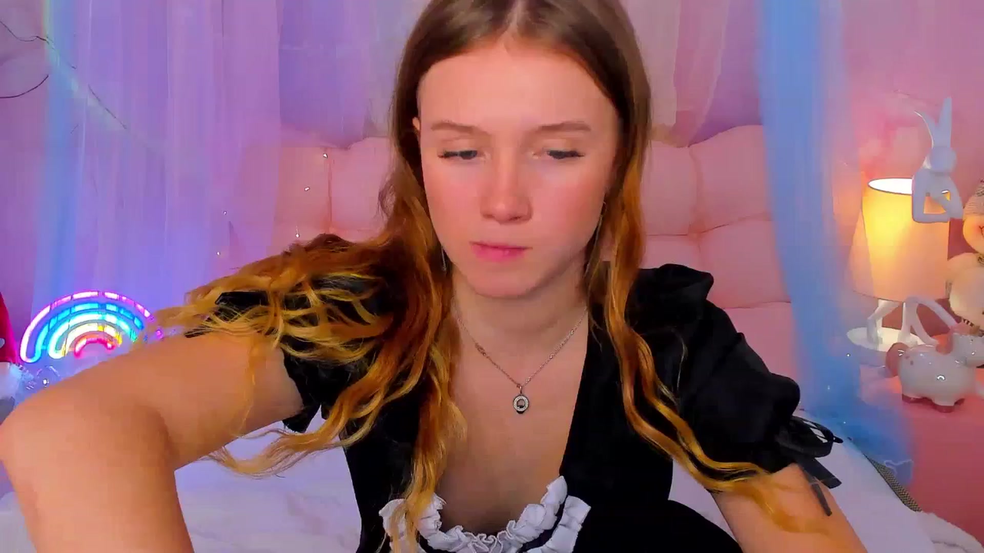 Gallery image thumbnail from Beatrizz's myfreecams stream on, 01/09/2026, 07:57 image 7 of 20