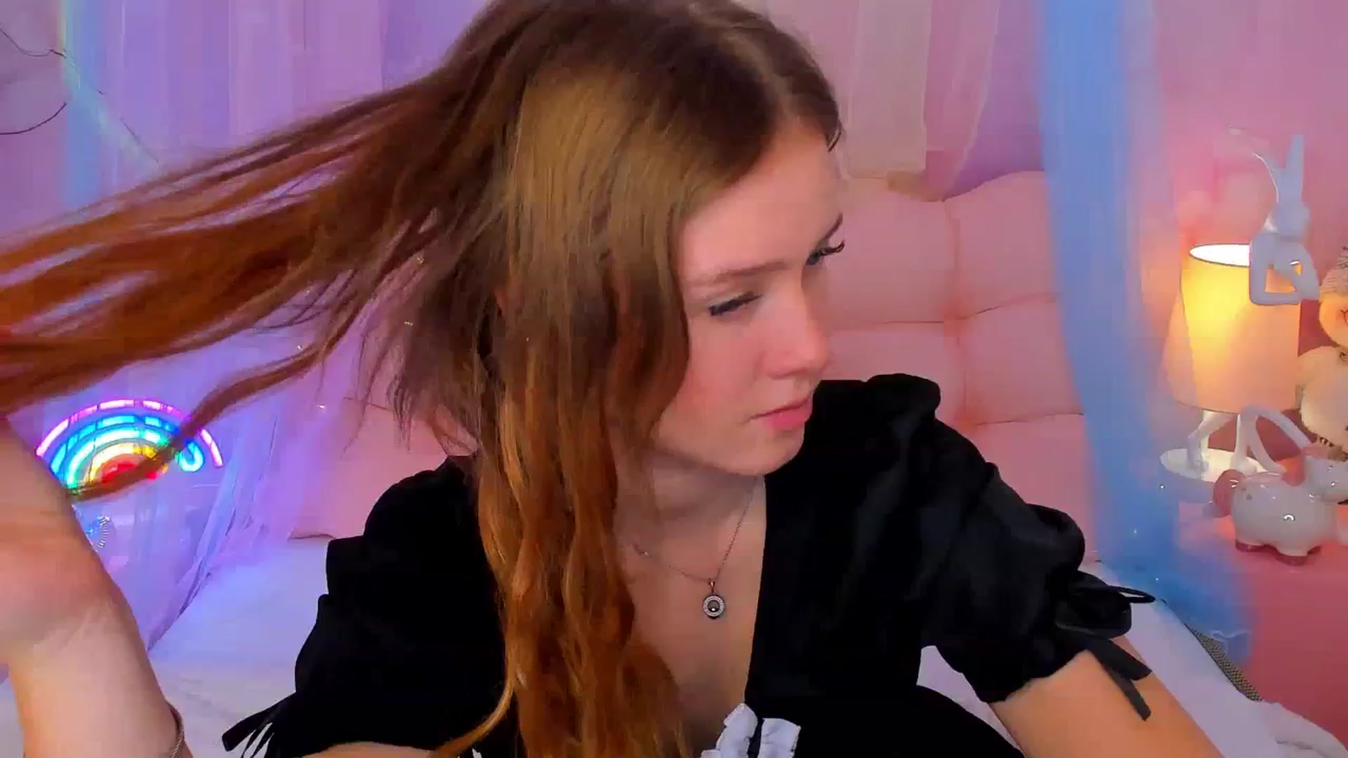 Gallery image thumbnail from Beatrizz's myfreecams stream on, 01/09/2026, 07:57 image 3 of 20